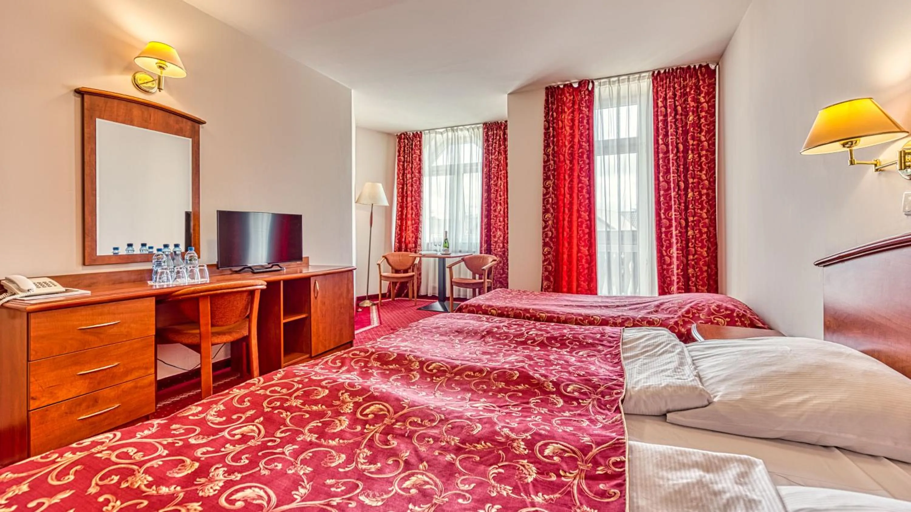 Bed in St Lukas Medical & SPA