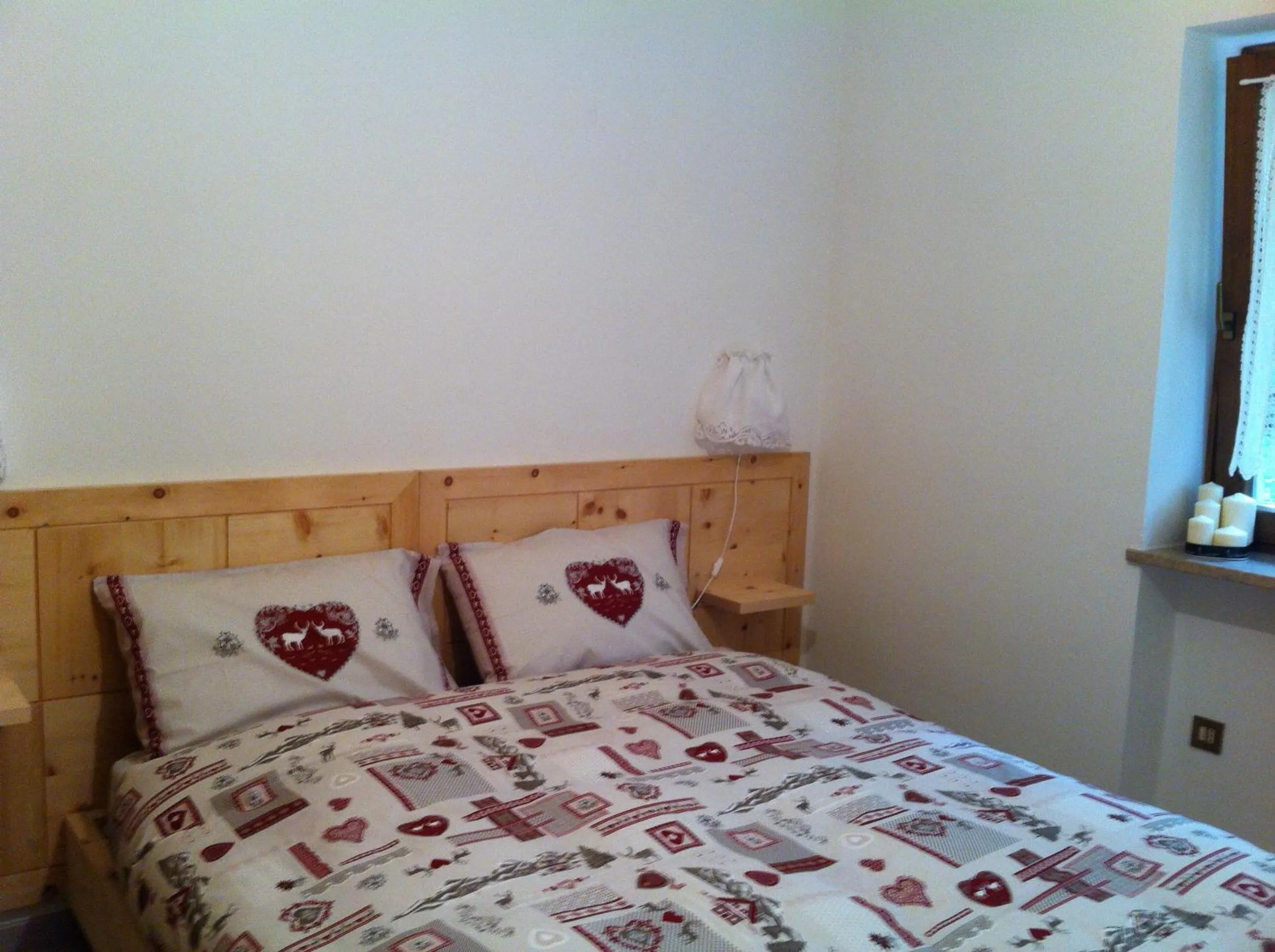 Bed in Almida