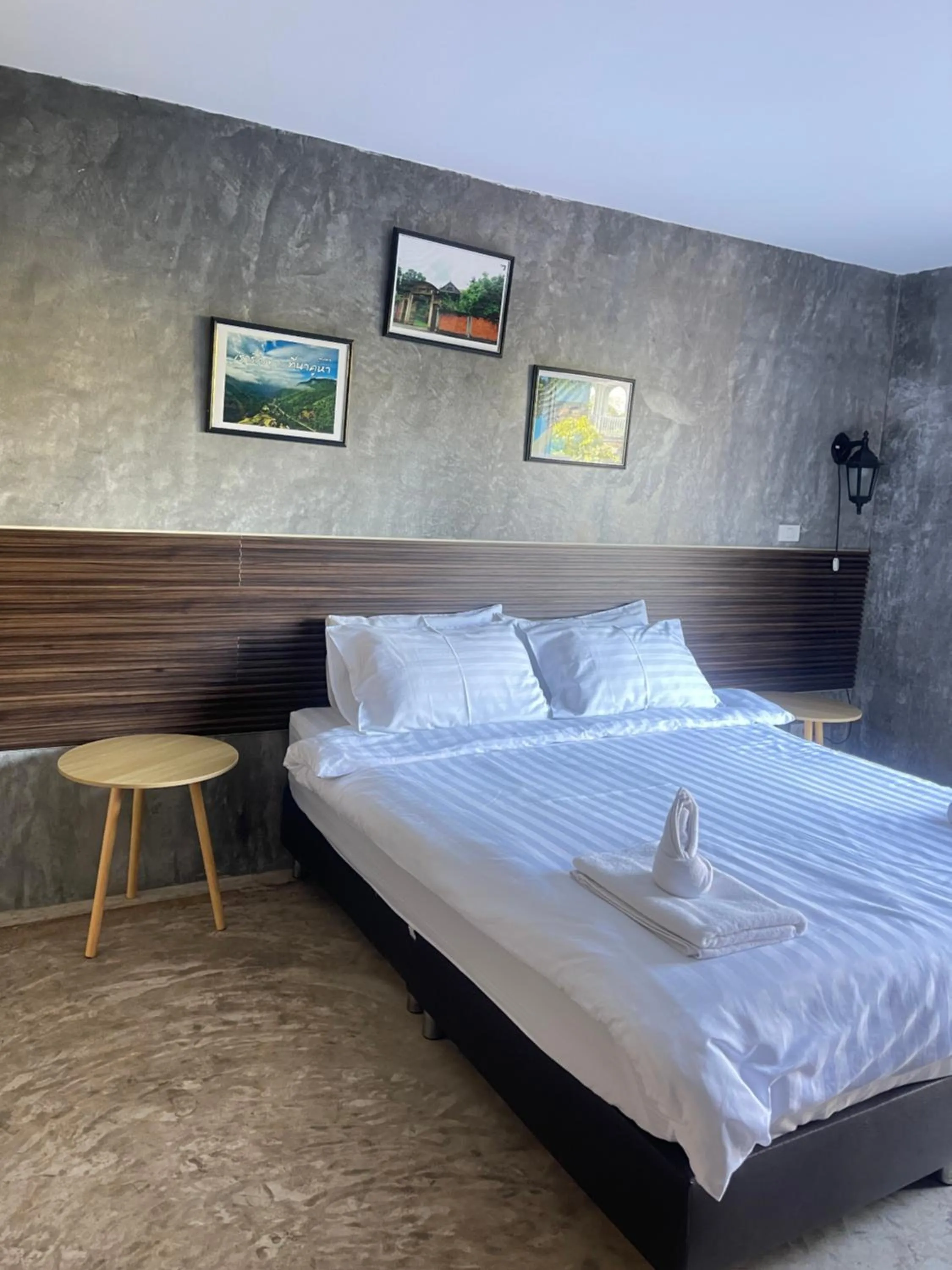 Come Moon Loft Hotel