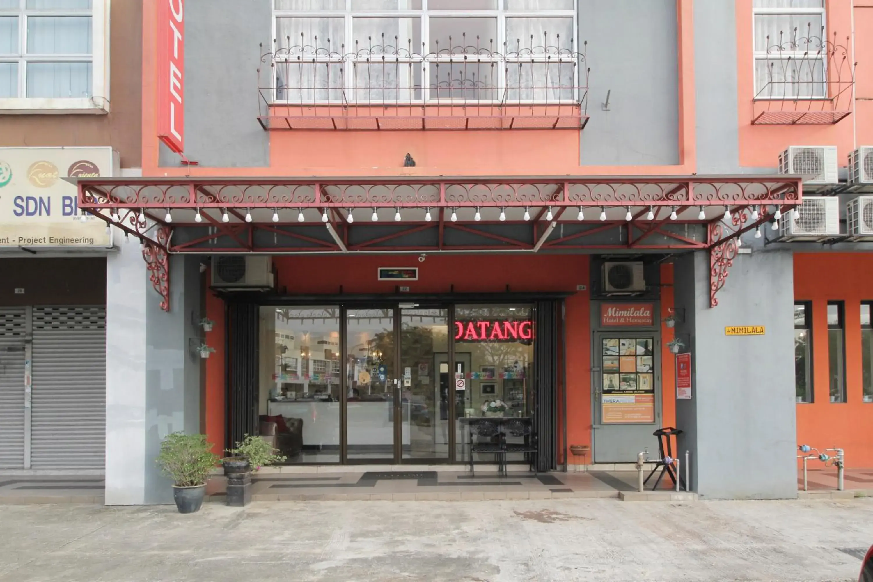 Facade/entrance in Mimilala Hotel @ i-City, Shah Alam Facade/entrance in Mimilala Hotel @ i-City, Shah Alam