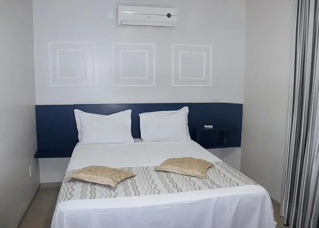 Double Room in PARIS HOTEL Double Room in PARIS HOTEL
