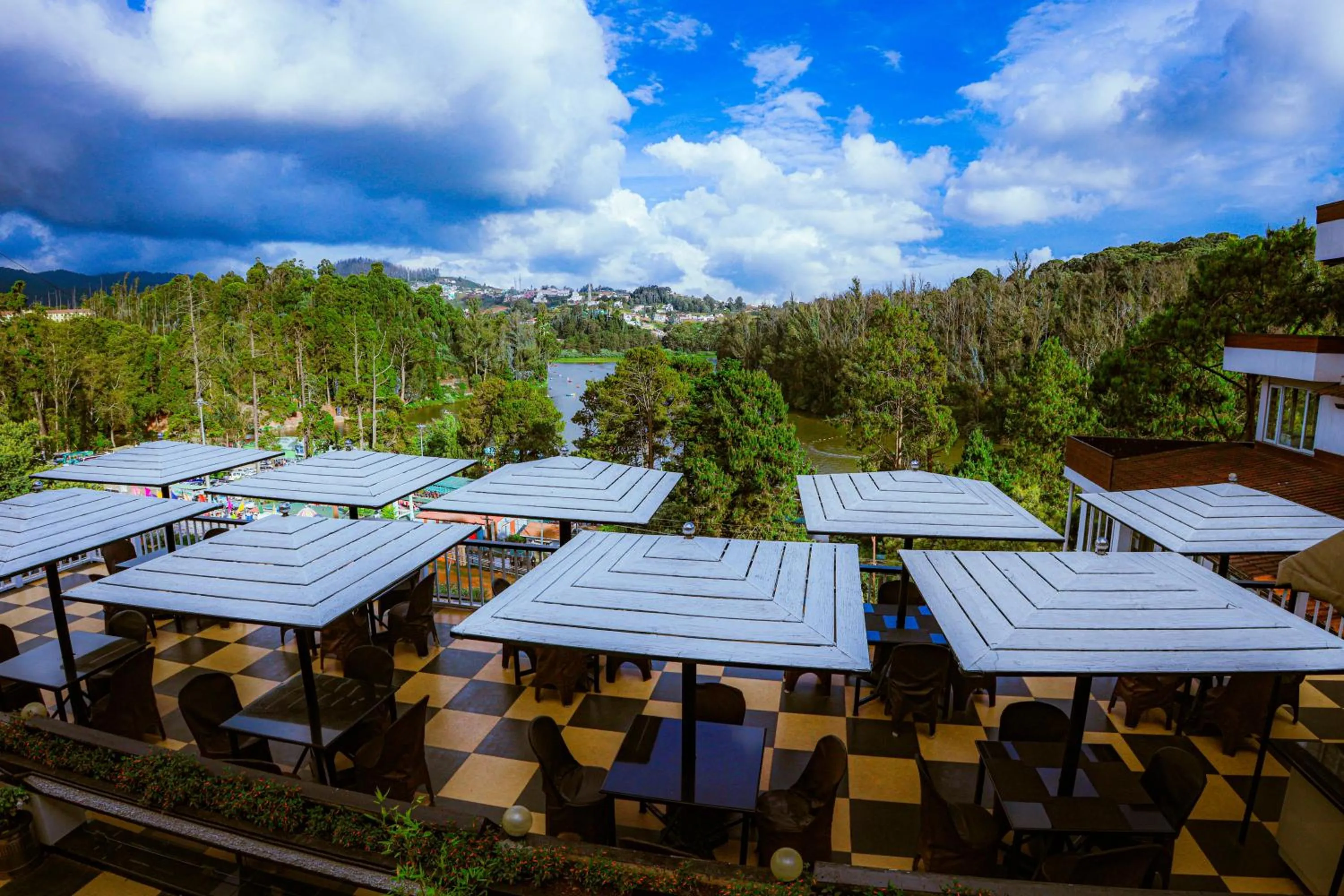 Darshan Hotel