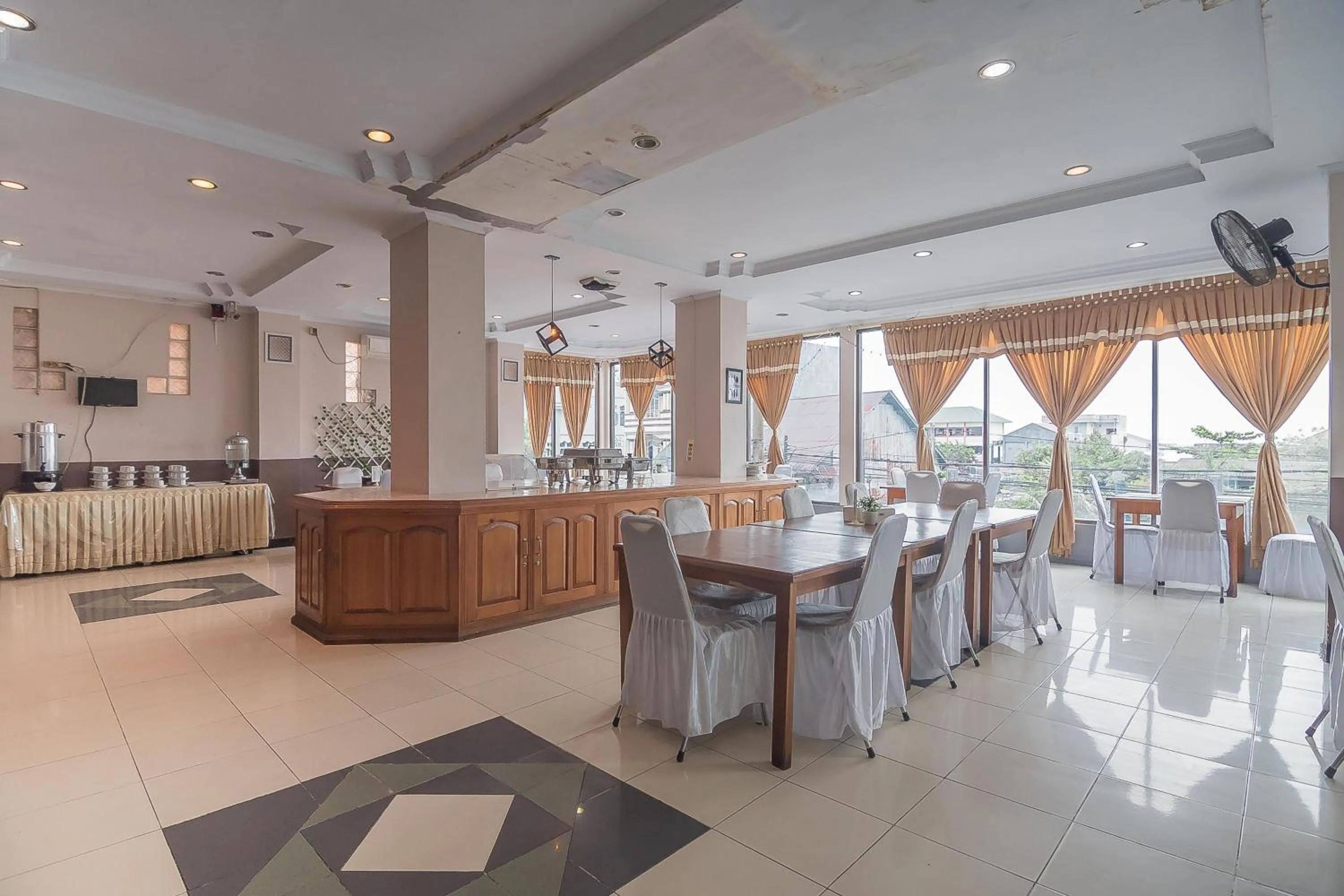 RedDoorz Syariah at Grand Taufiq Tarakan