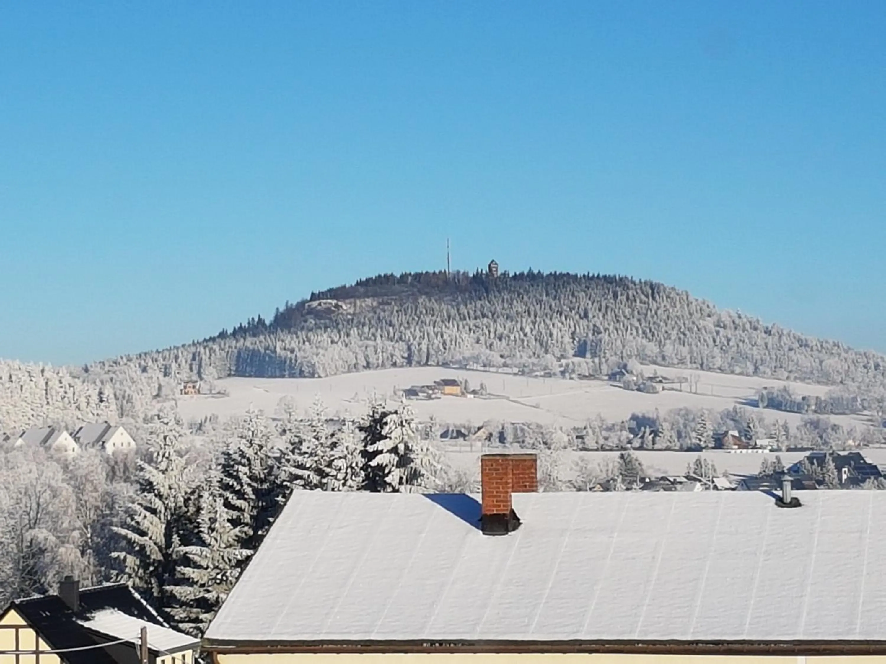 Nearby landmark in Gästehaus Hutweide