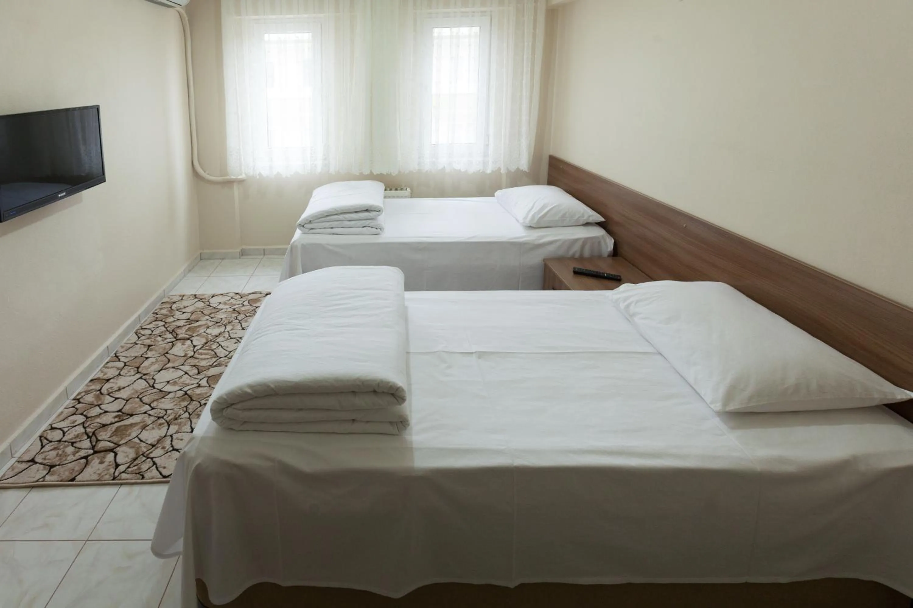 Photo of the whole room, Bed in Gizem Pansiyon