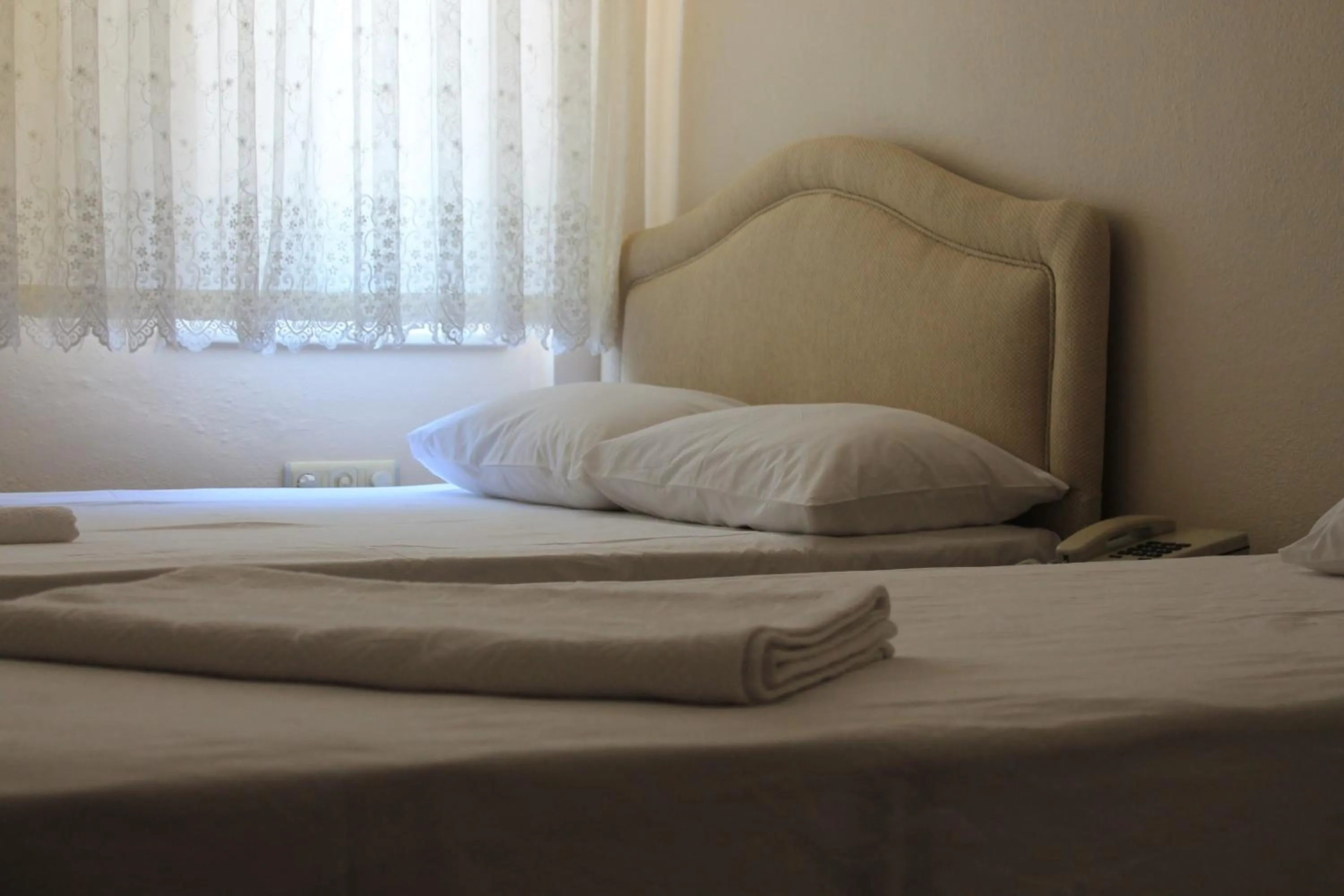 Photo of the whole room, Bed in Gizem Pansiyon