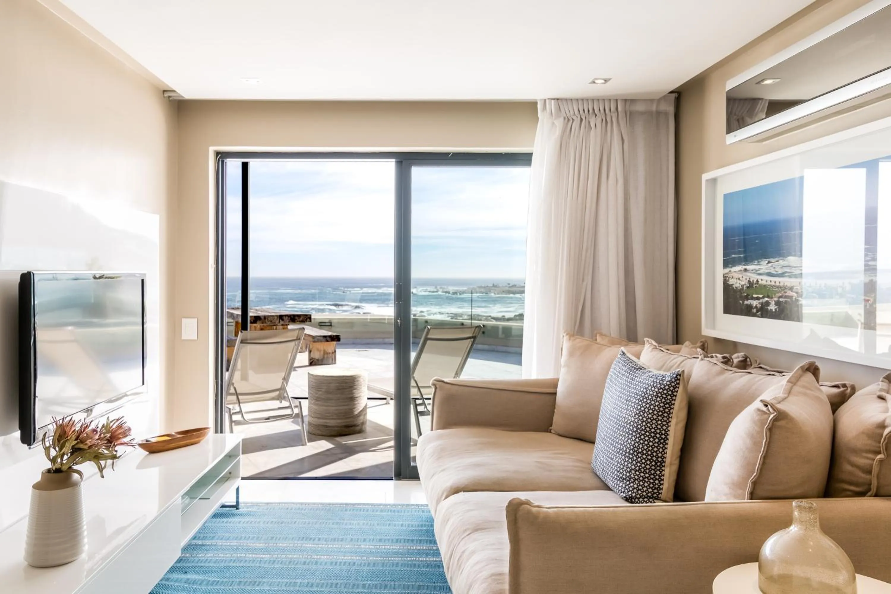 Lions Eye Luxury Apartments
