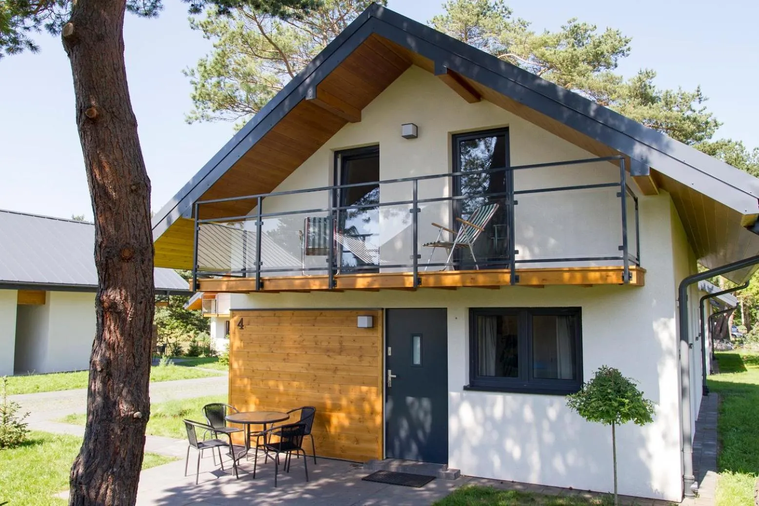 Property building in Domki Jasna Polana