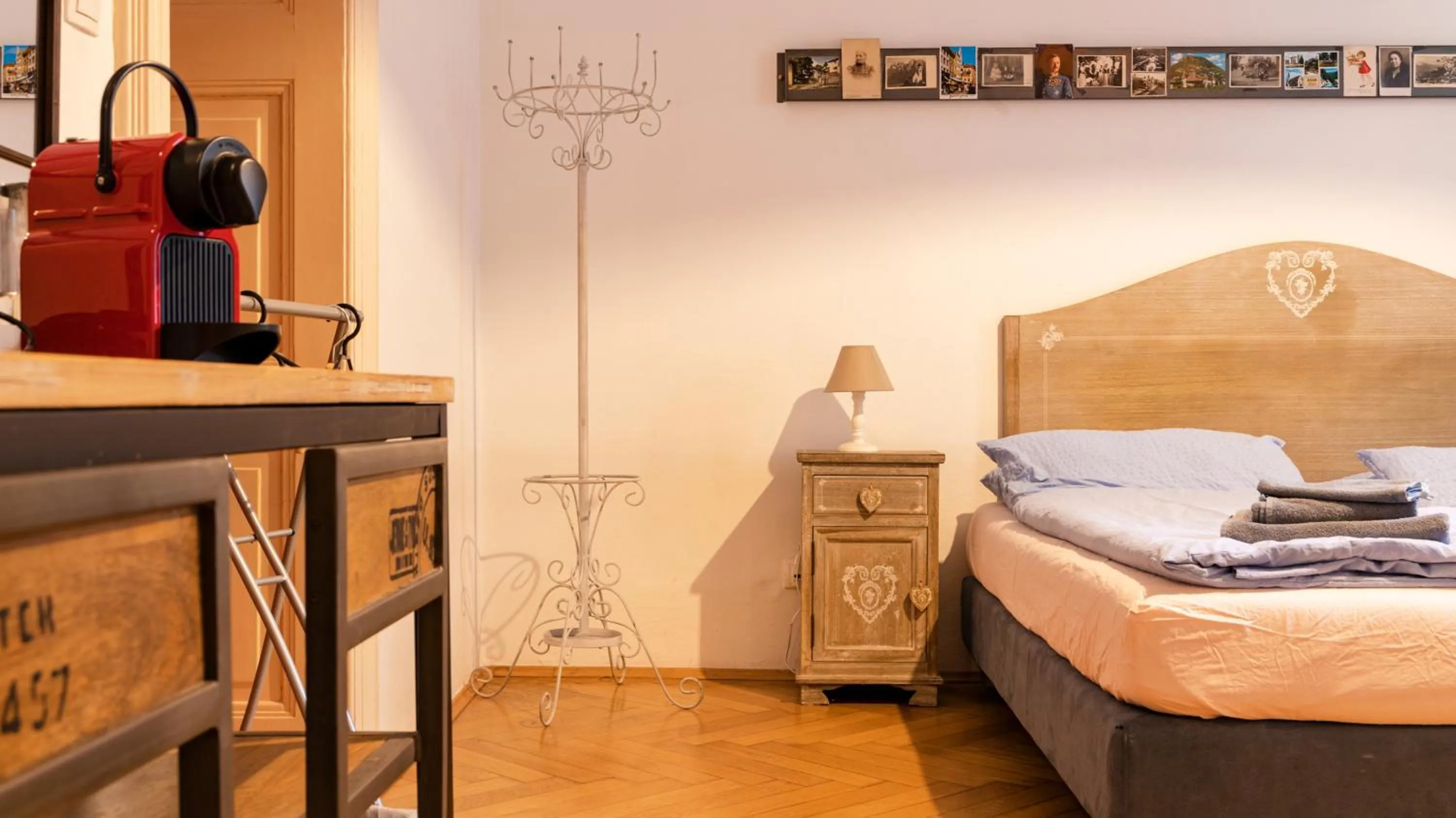 Bedroom, Bed in Bolzano Rooms