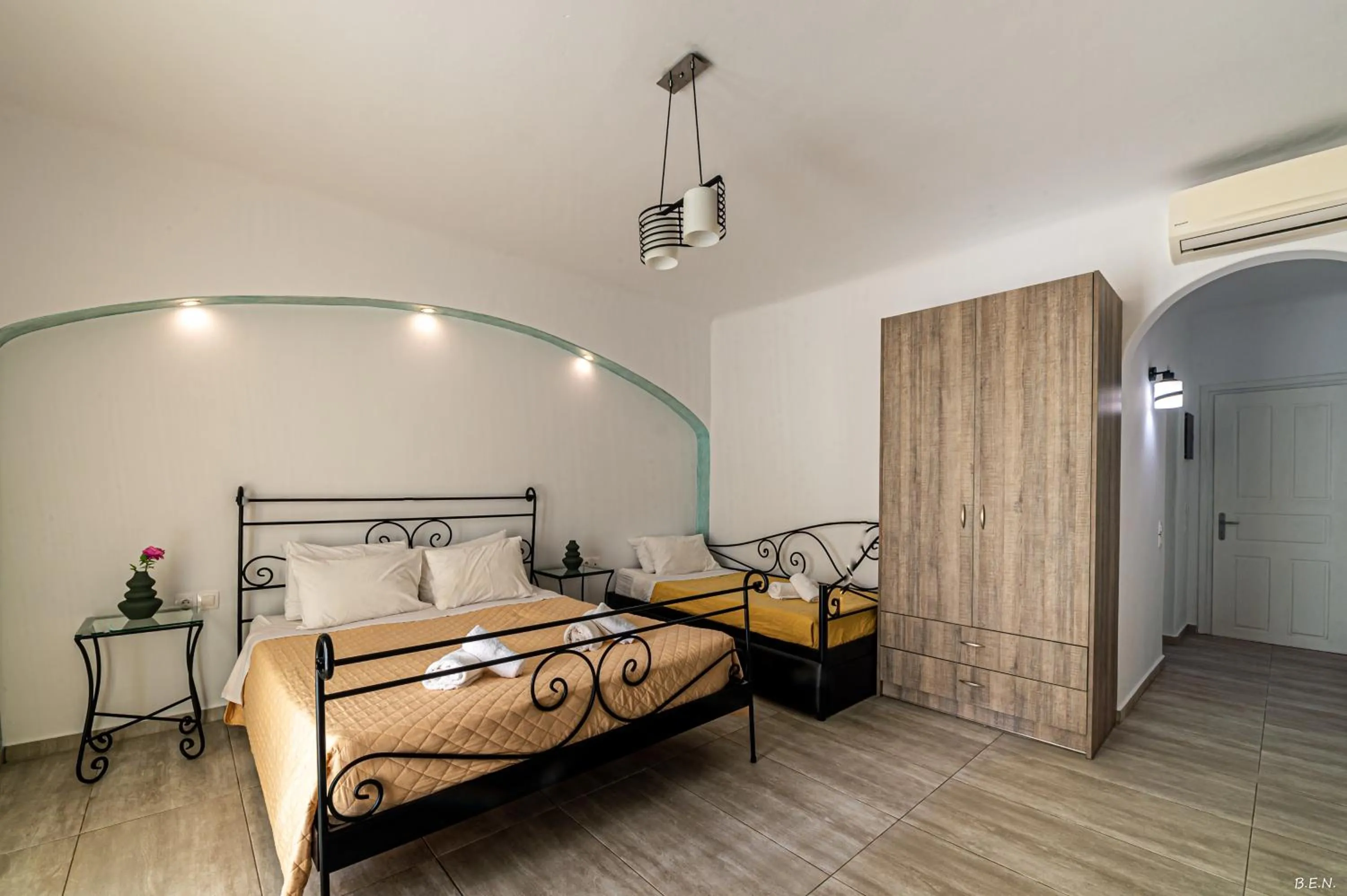 Bed in Katerina View