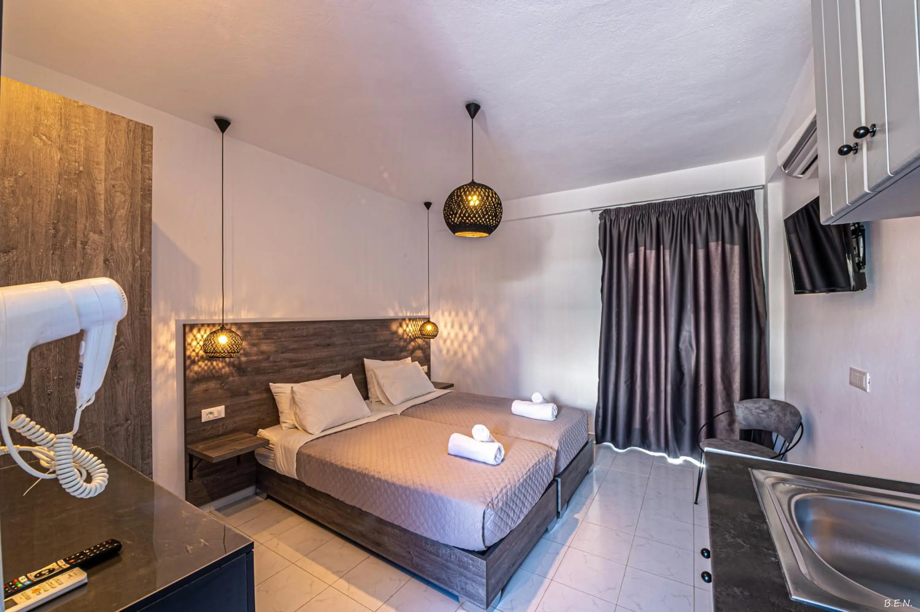 Bed in Katerina View