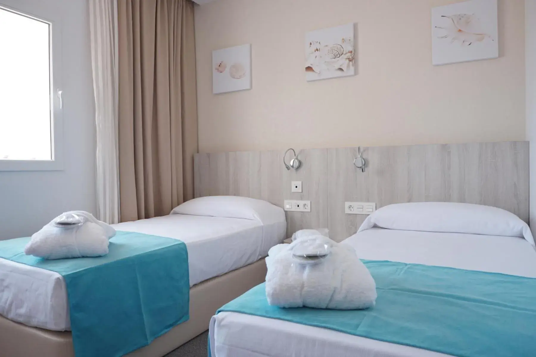 Standard Twin Room in Hotel Soul de Javea Standard Twin Room in Hotel Soul de Javea