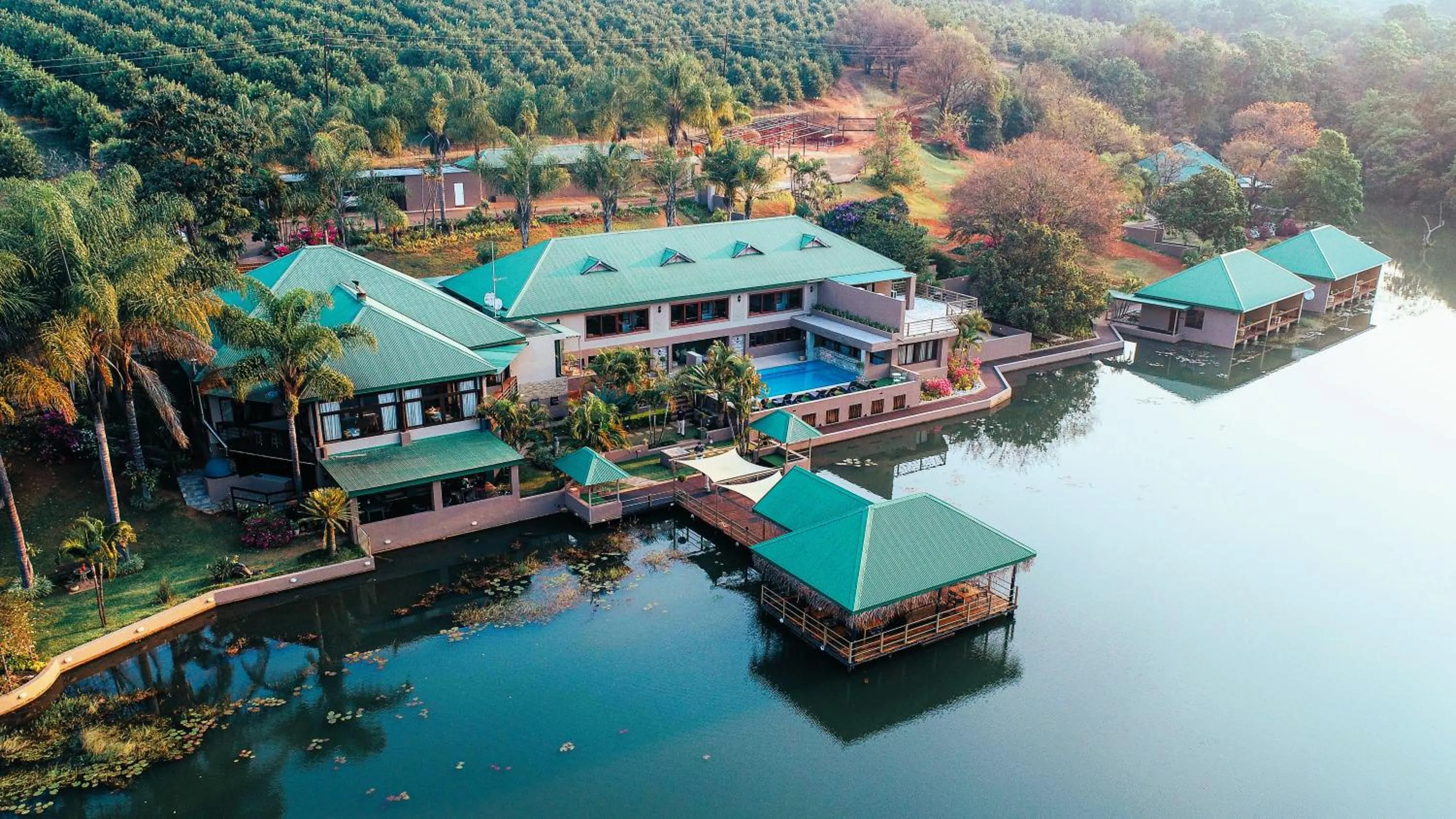 Property building in Bambuu Lakeside Lodge