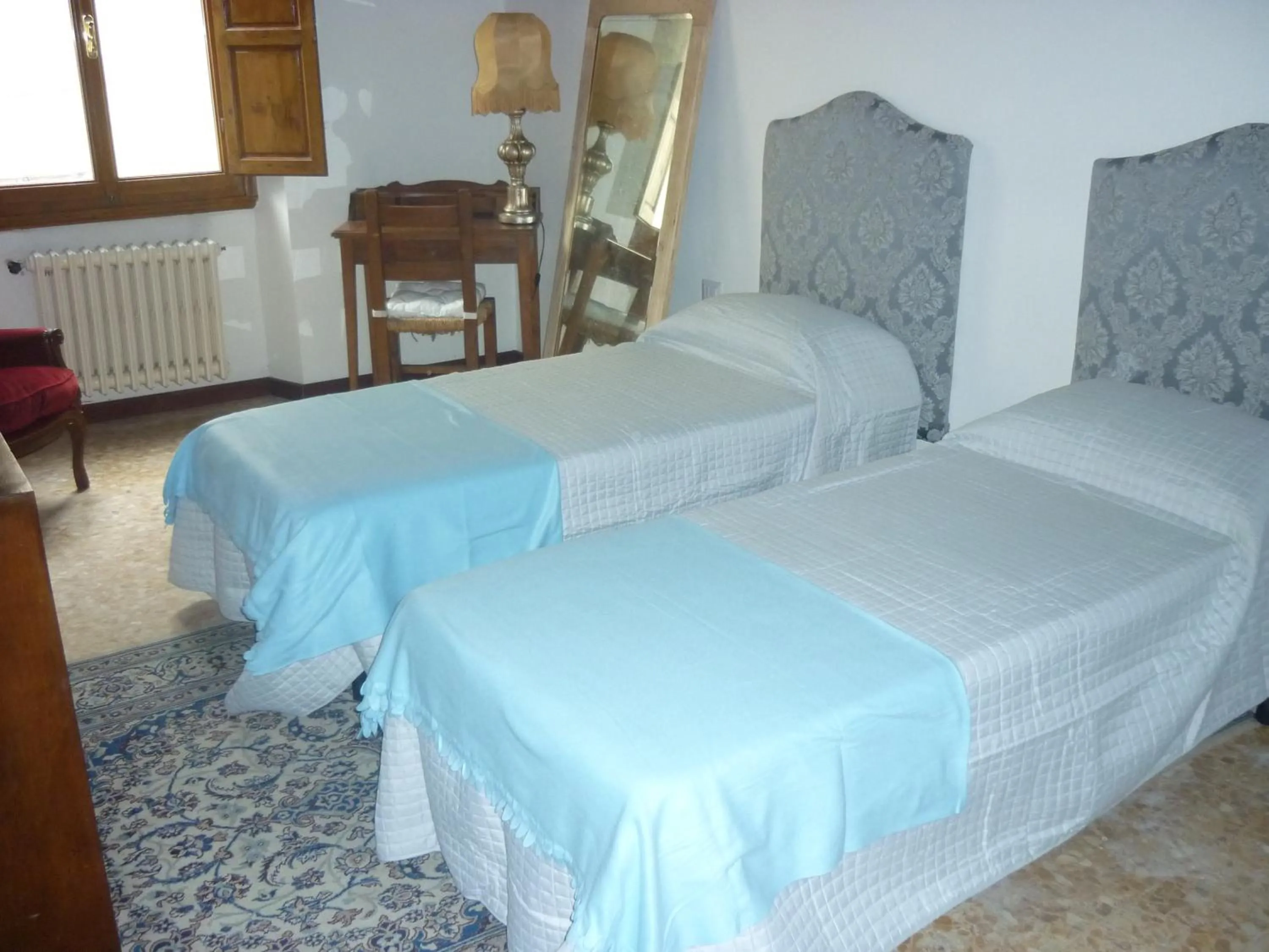 Bedroom, Bed in San Zanobi Apartment