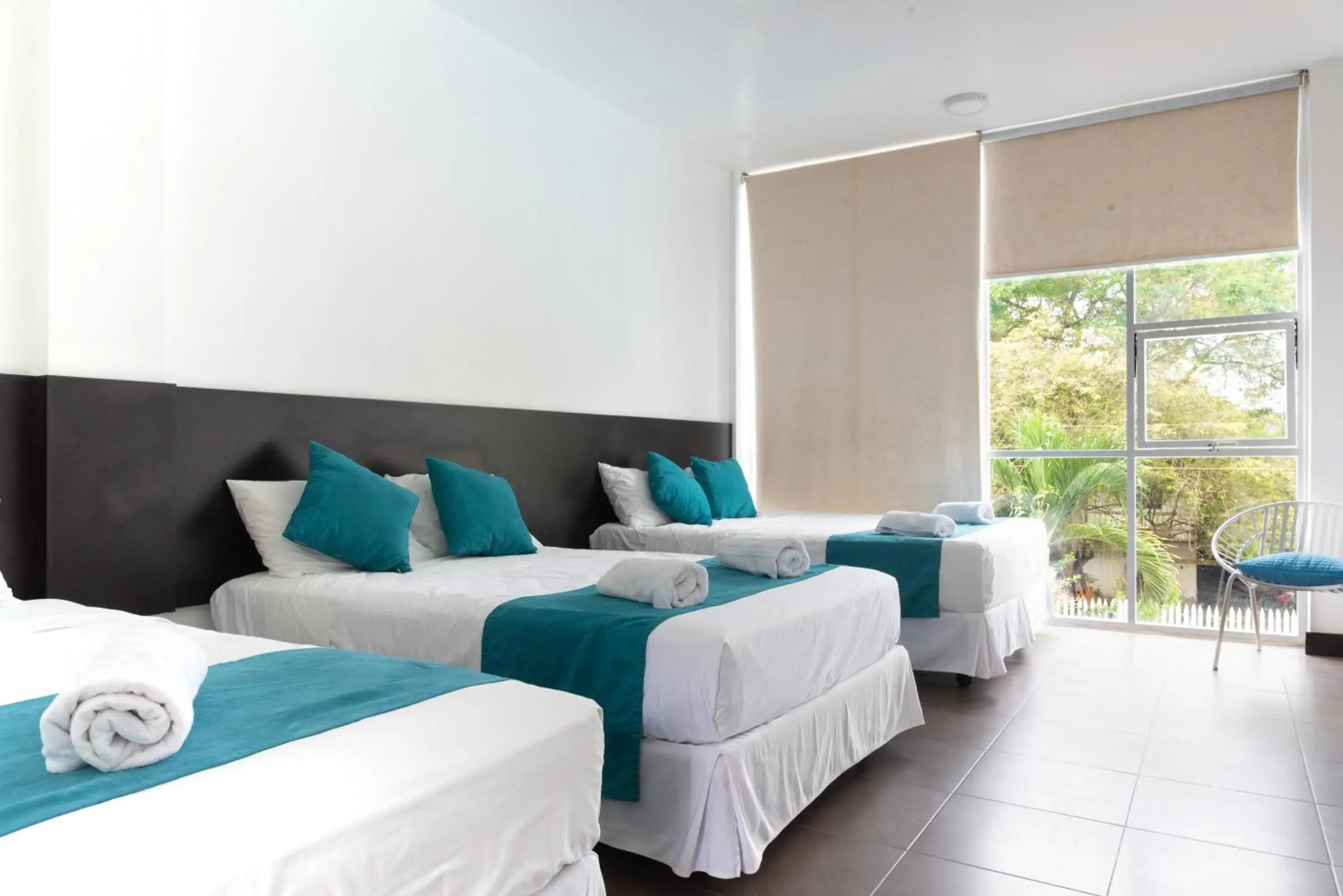 Triple Room in Ocean Blue Hotel Triple Room in Ocean Blue Hotel