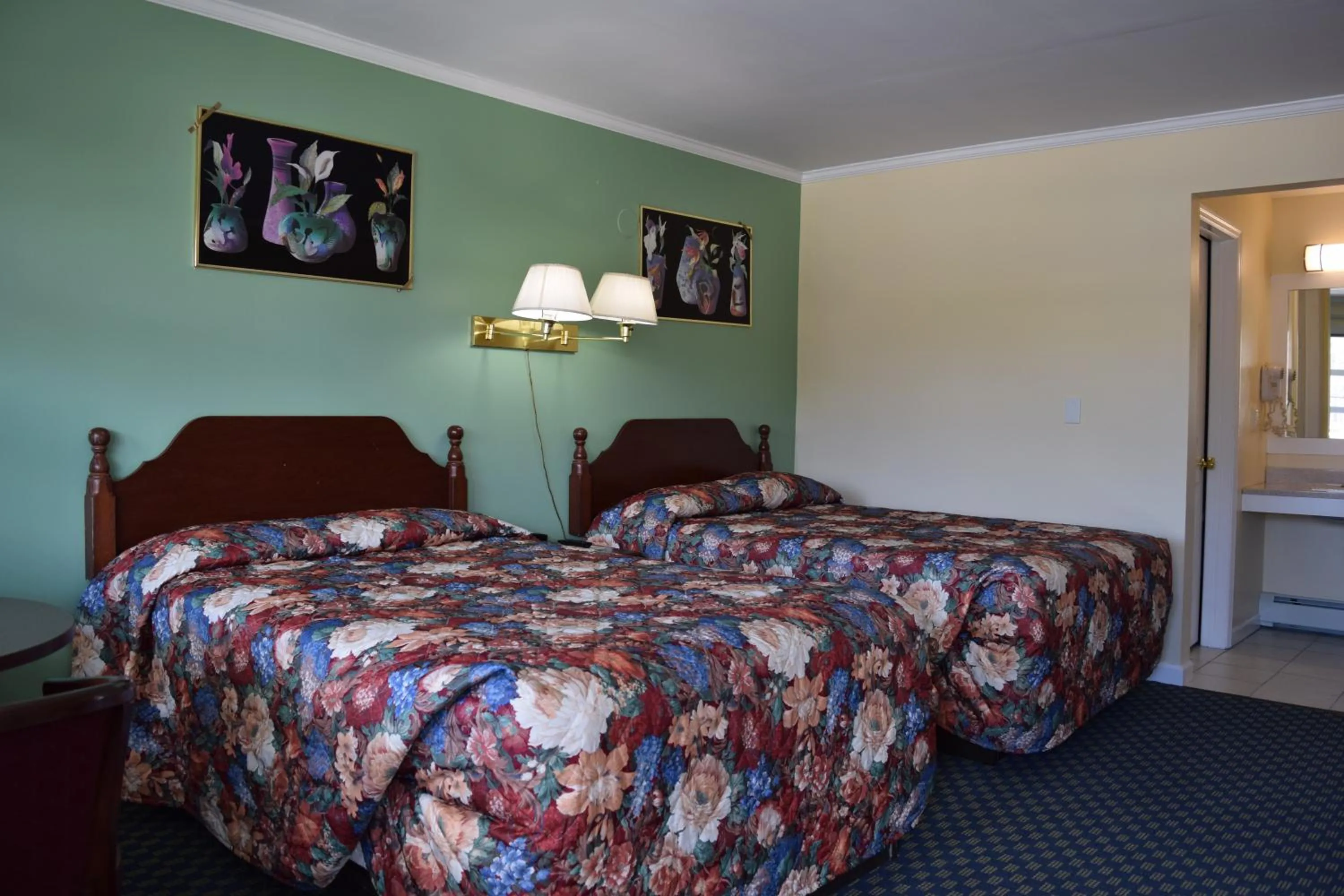 Top Hill Motel
