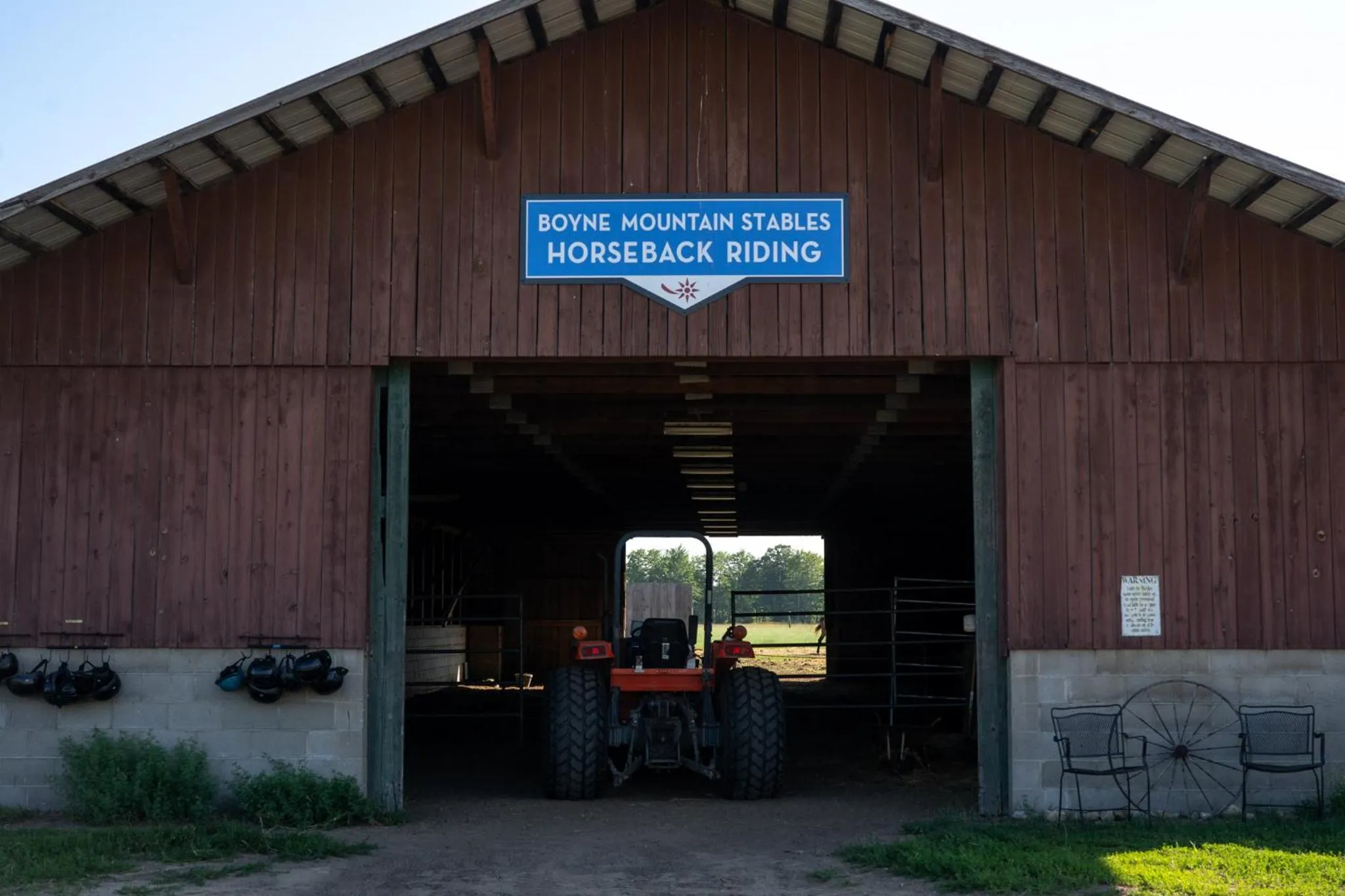Horse-riding in Boyne Mountain Resort