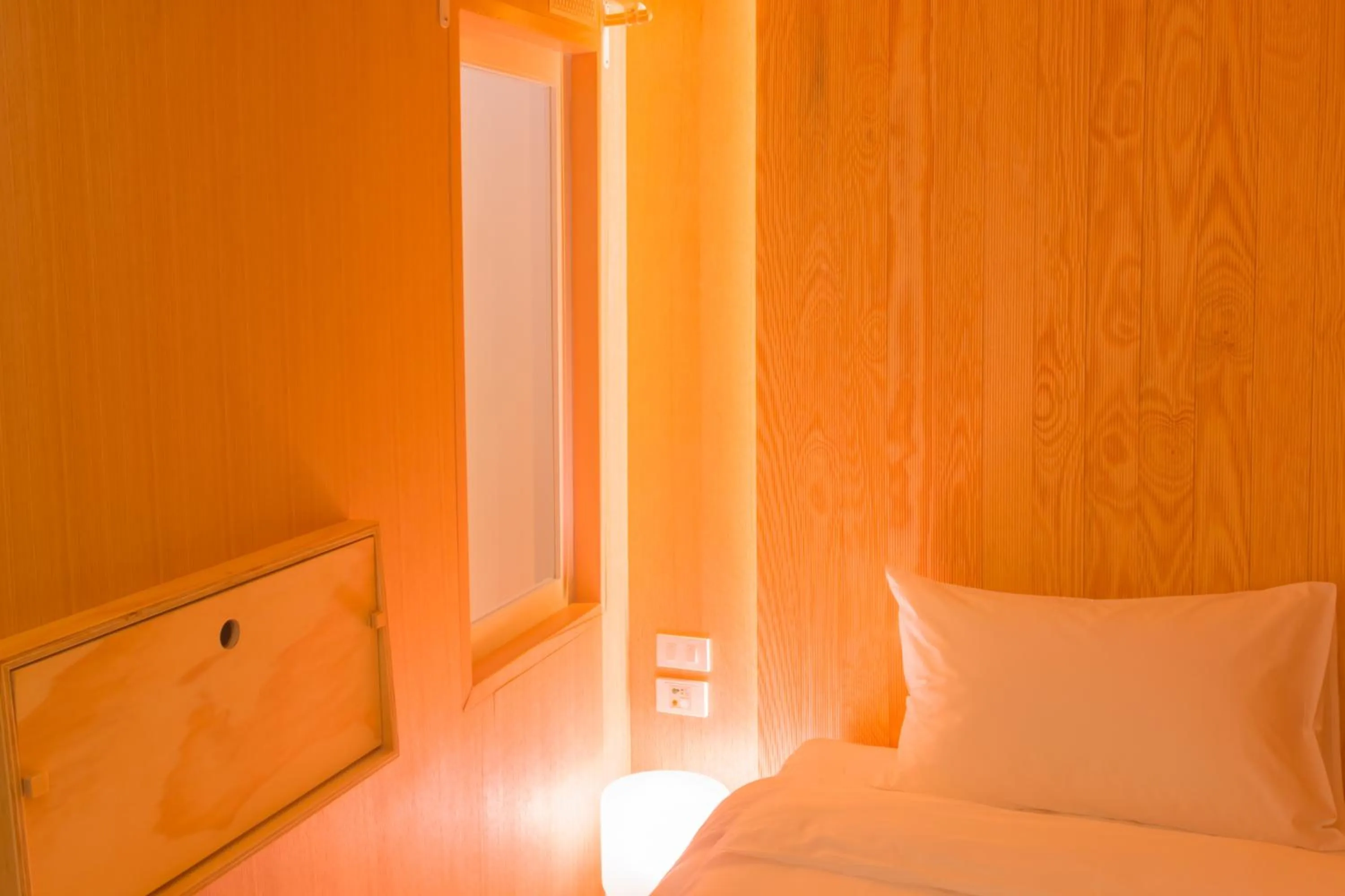 Bed in Boxtel @ Suvarnabhumi Airport