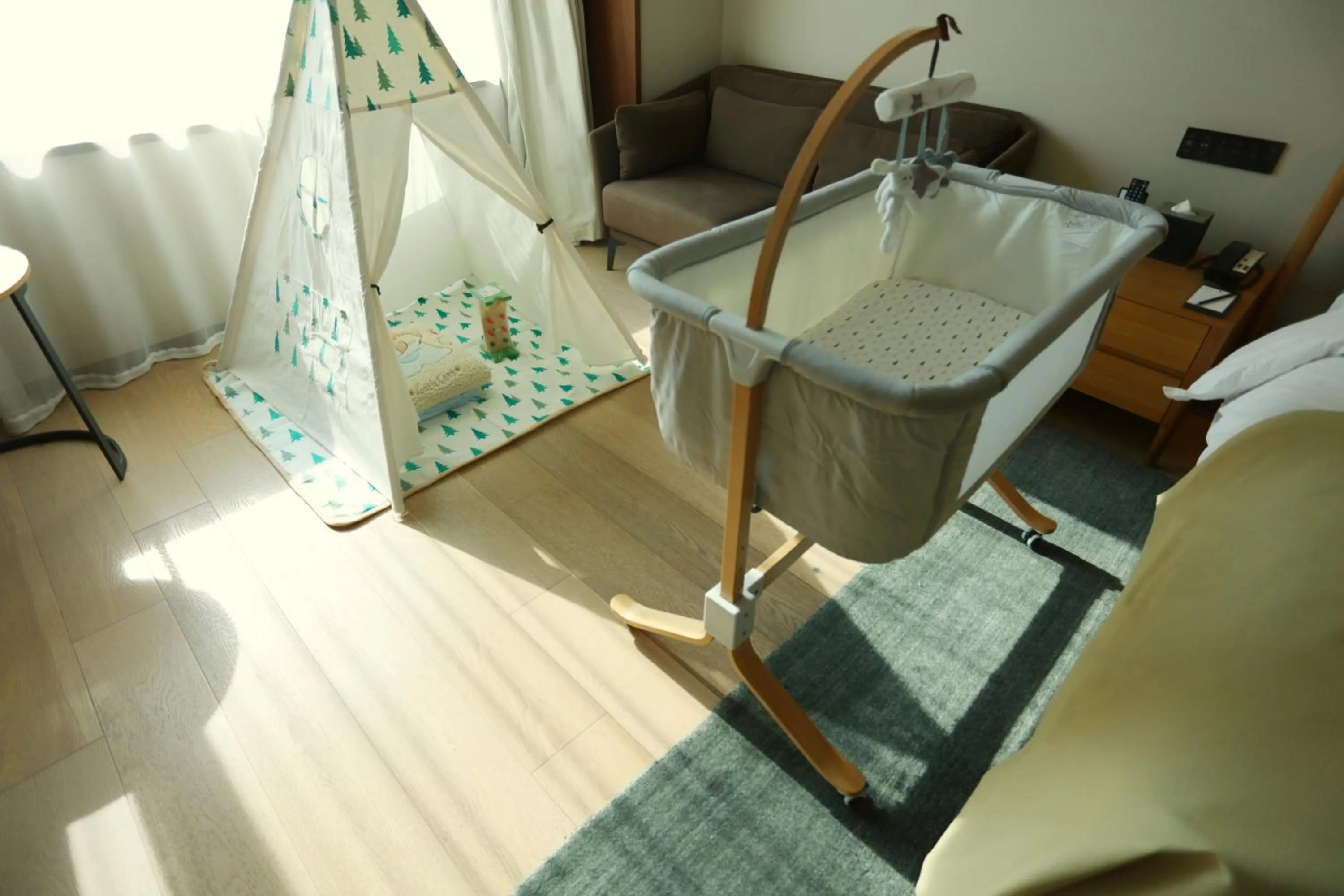 young children, Bed in The Nook Hotel Hangzhou - A design hotel, 20 mins to West Lake and Lingyin Temple