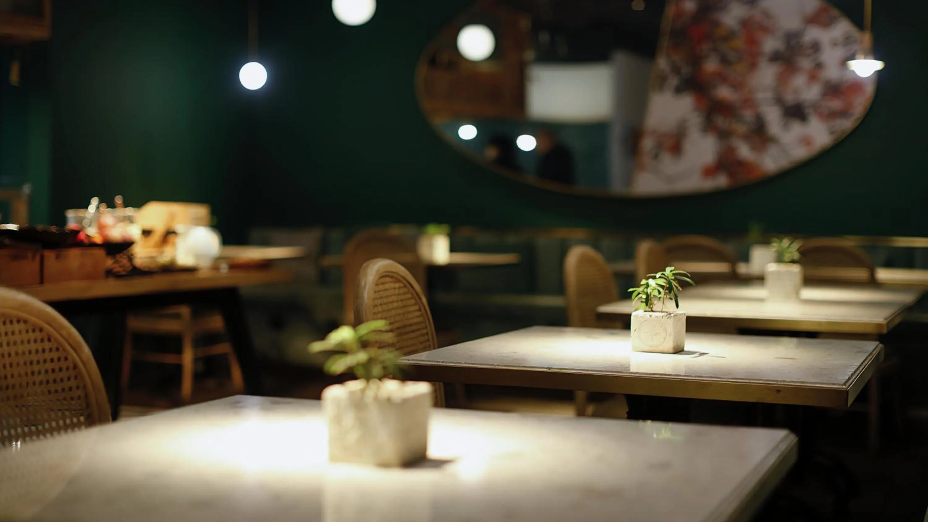 Restaurant/places to eat in The Nook Hotel Hangzhou - A design hotel, 20 mins to West Lake and Lingyin Temple