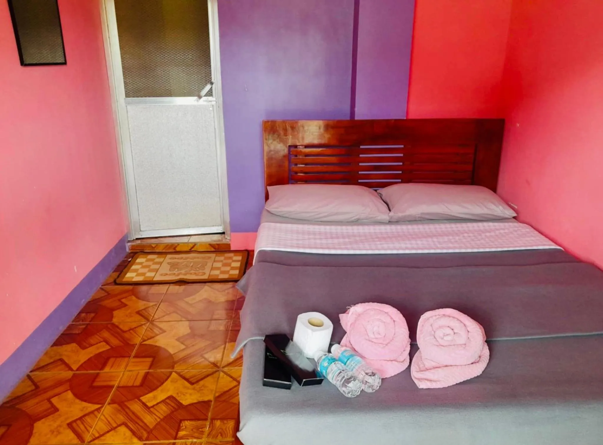 Bed in Batad Hillside Inn and Restaurant