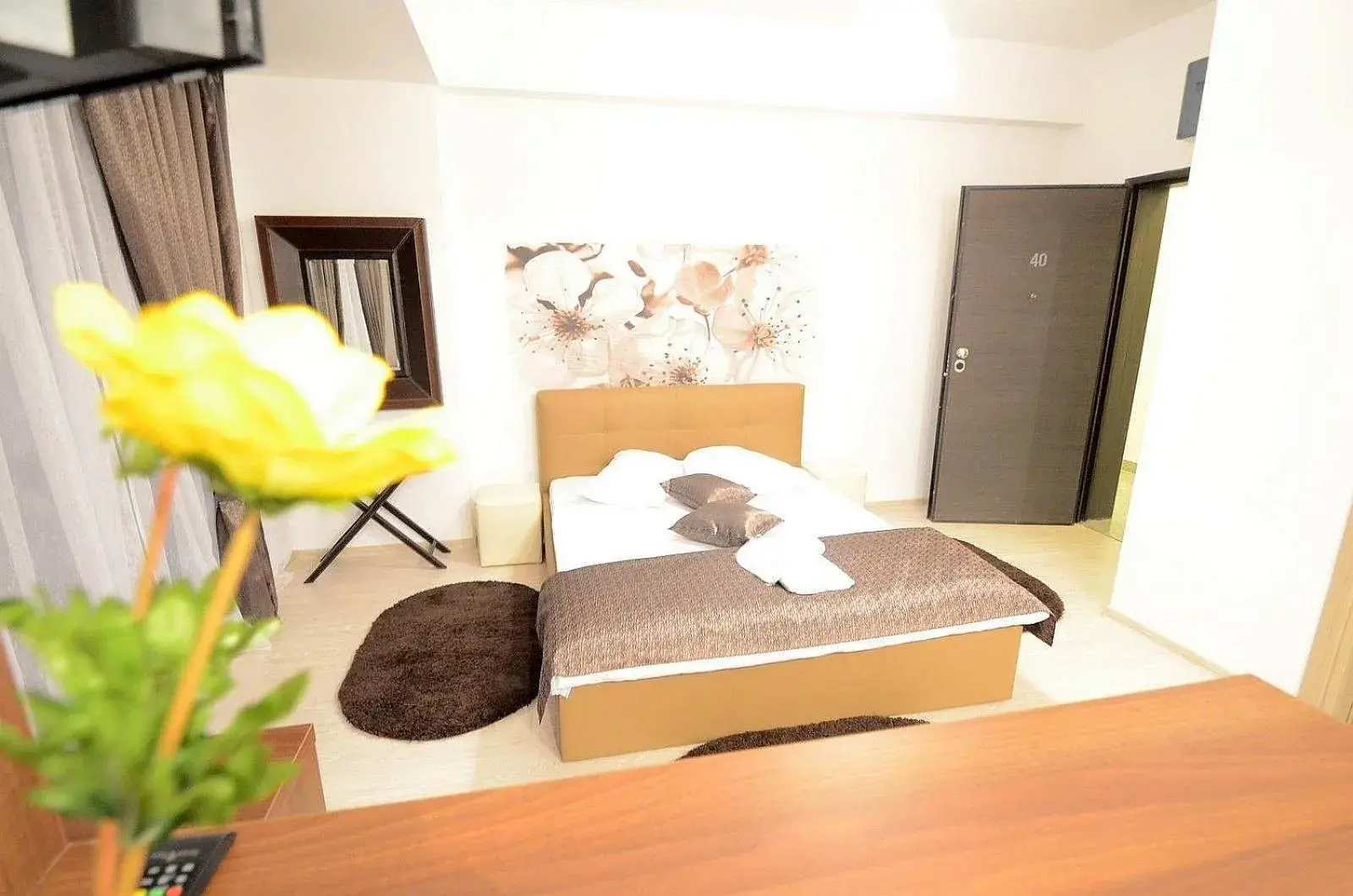 Bedroom, Bed in Uptown Residence Apartments Bedroom, Bed in Uptown Residence Apartments