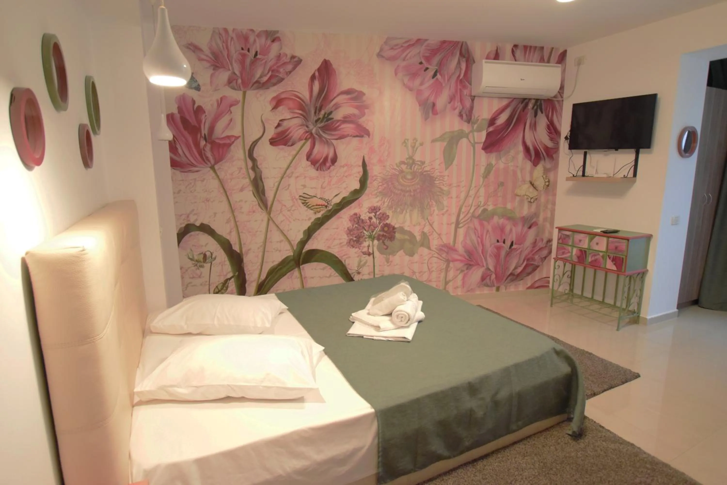 Bed in Decebal Residence Apartments