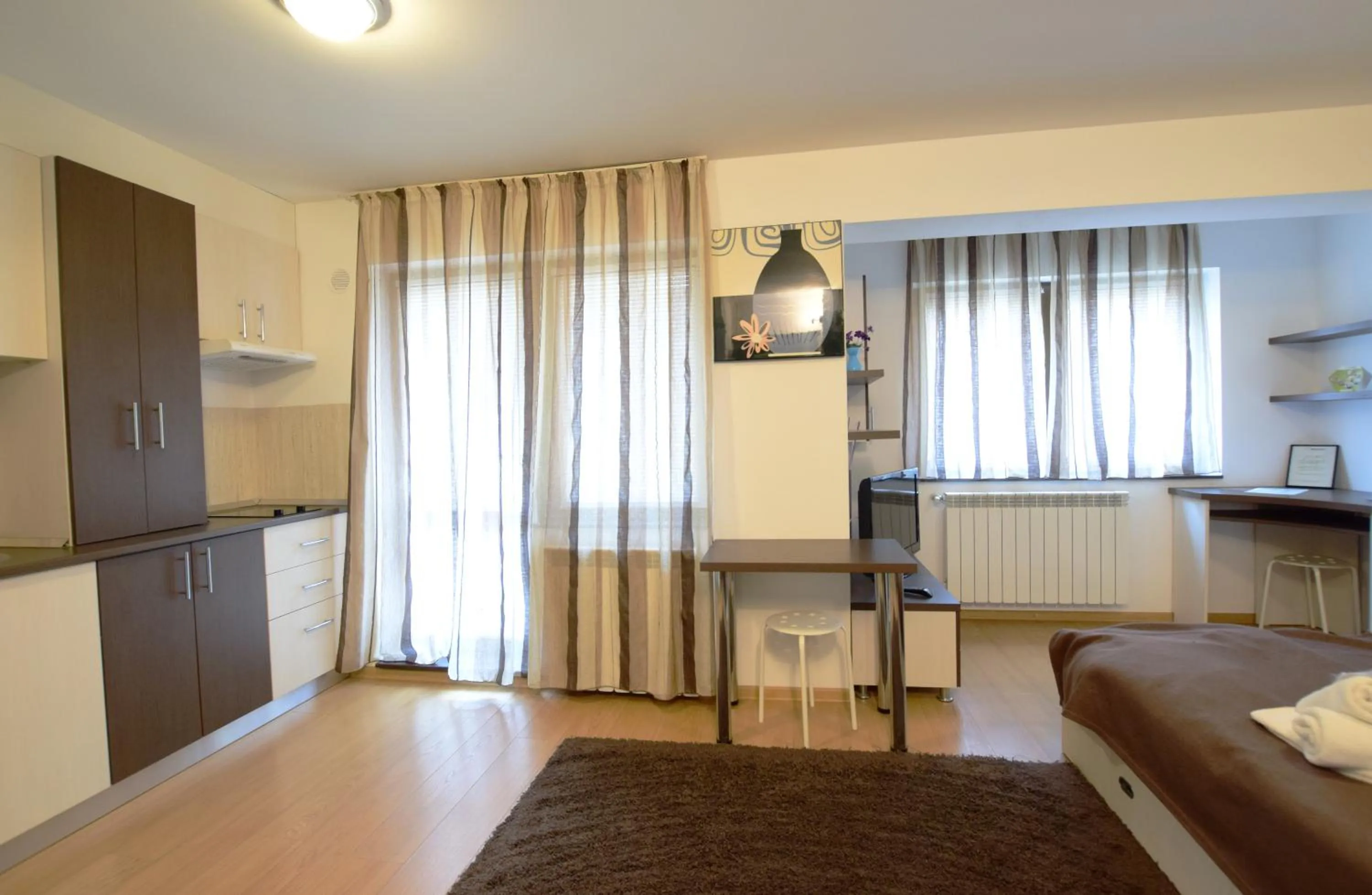 TV and multimedia in Decebal Residence Apartments