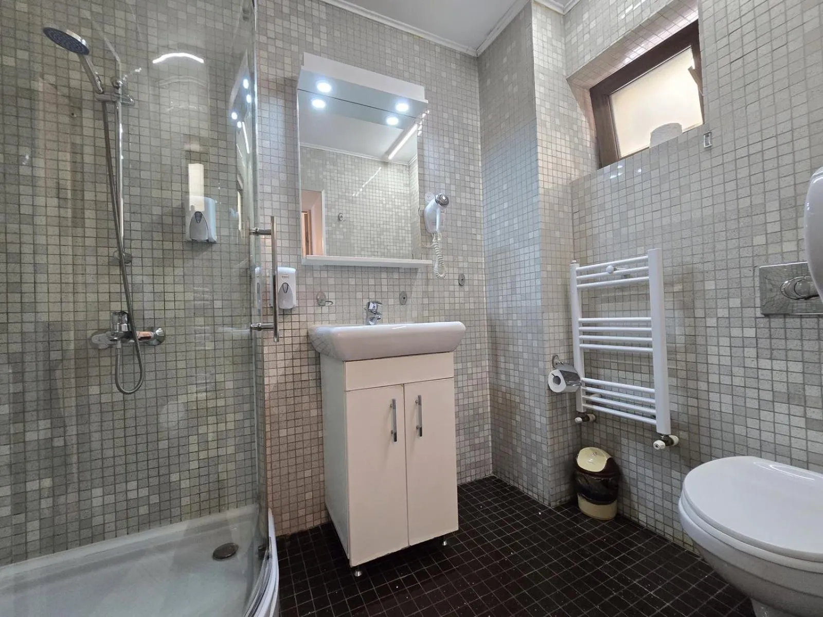 Shower in Decebal Residence Apartments