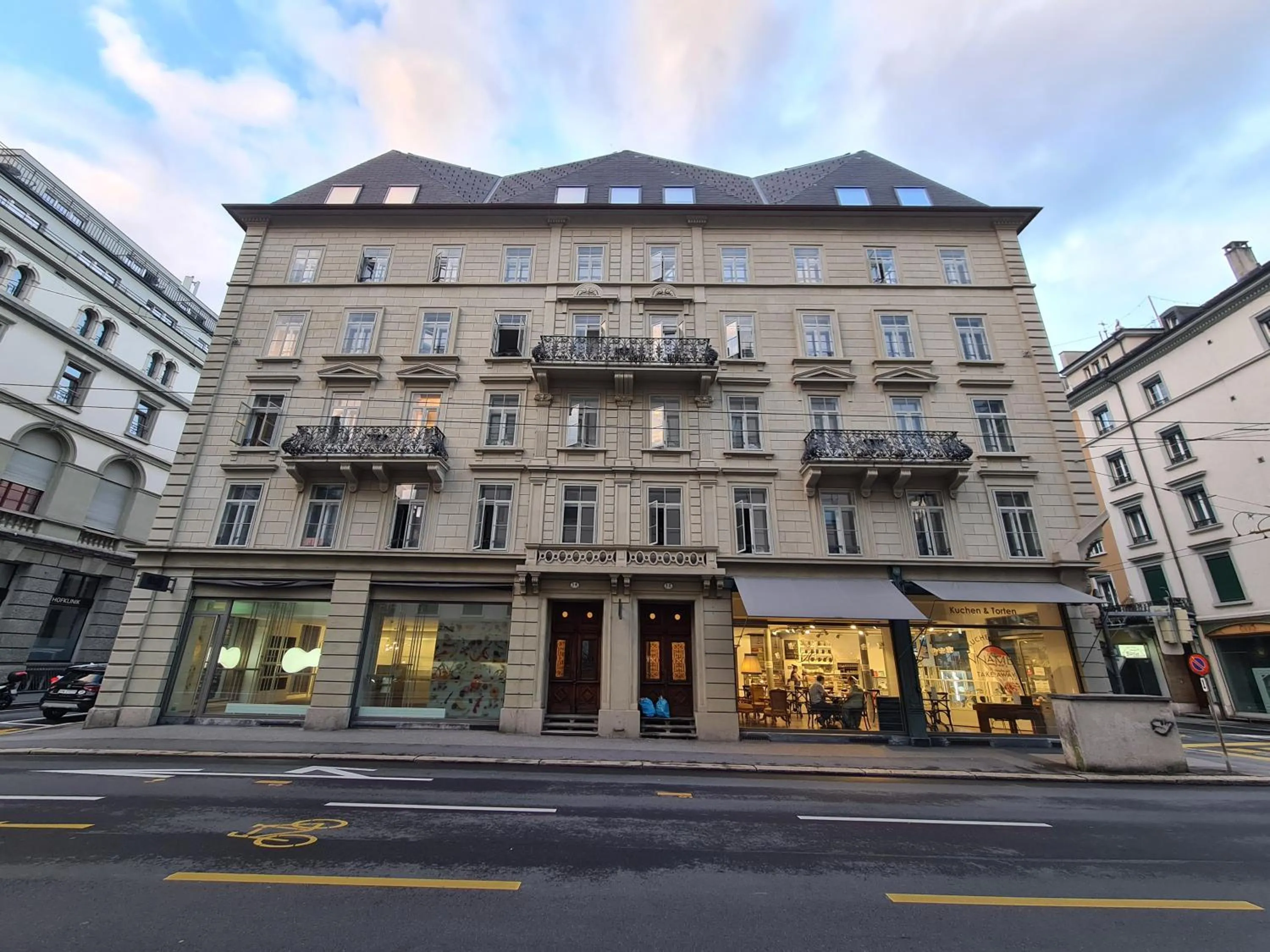 Property building in Top City Center Apartments location next to Lion Monument