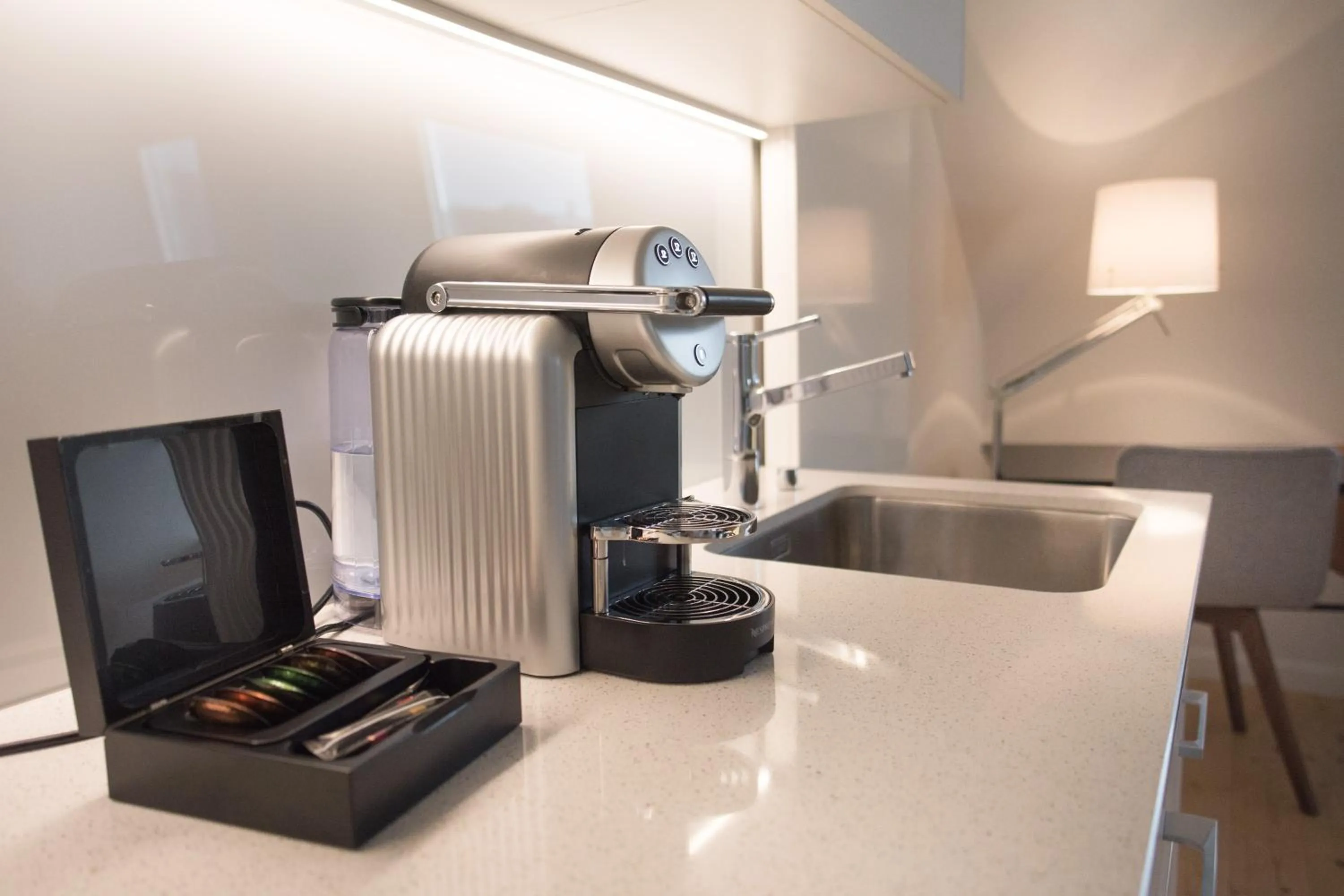 Kitchen or kitchenette in Top City Center Apartments location next to Lion Monument