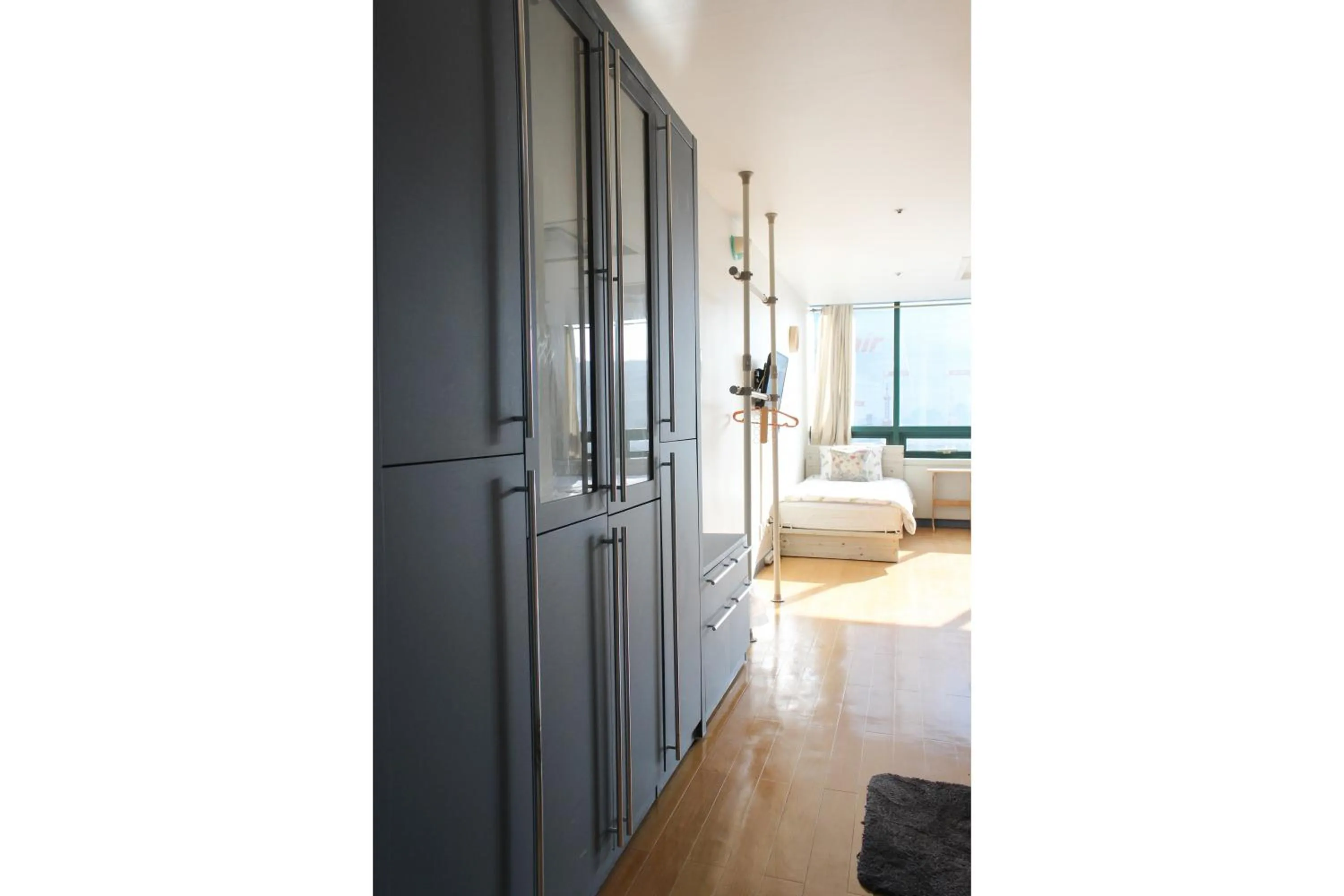 Decorative detail in Sam Stay Hongdae