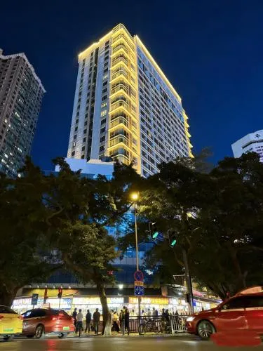 WAIFIDEN Guangzhou HaiZhu Square WanYi Apartment