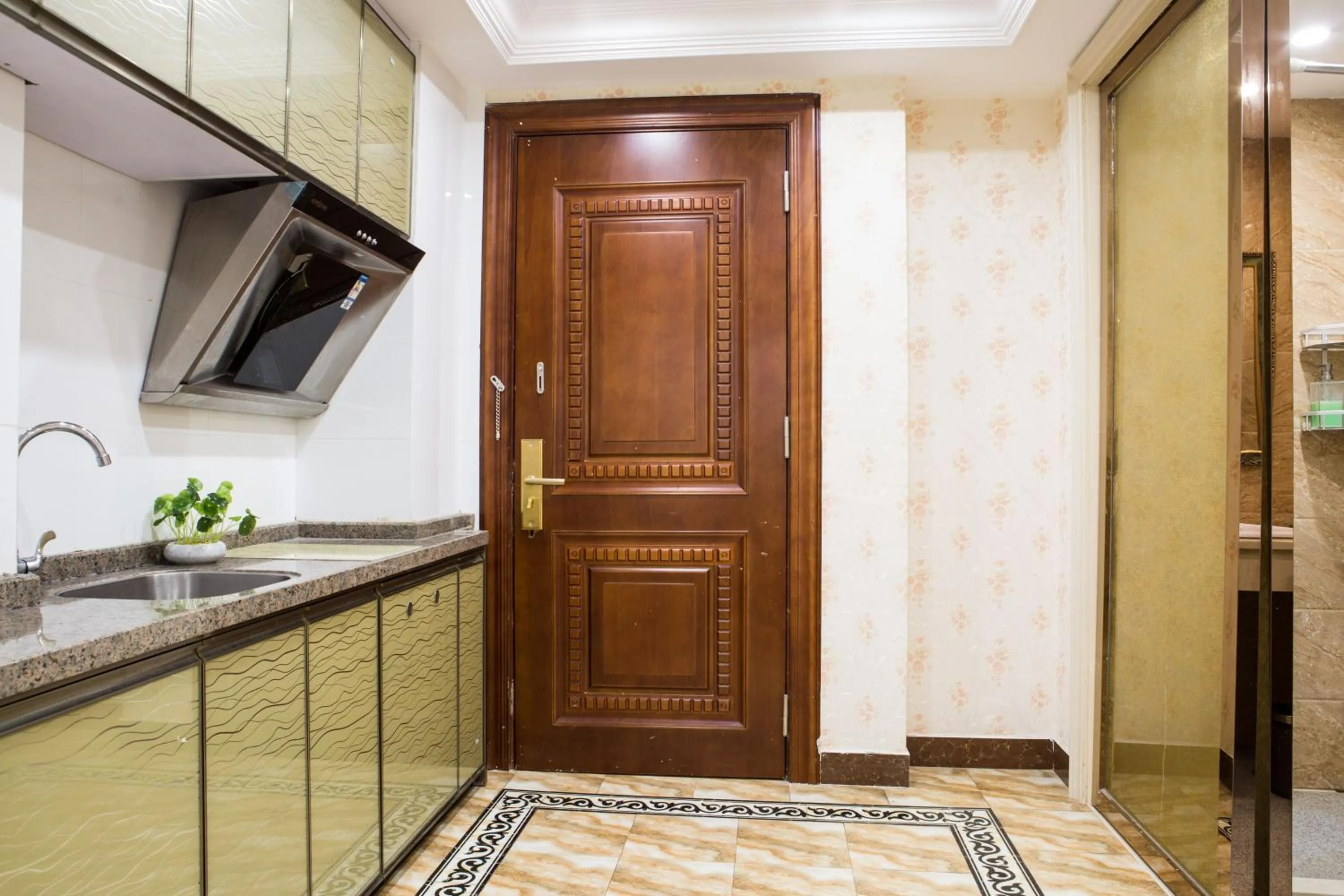 WAIFIDEN Guangzhou HaiZhu Square WanYi Apartment