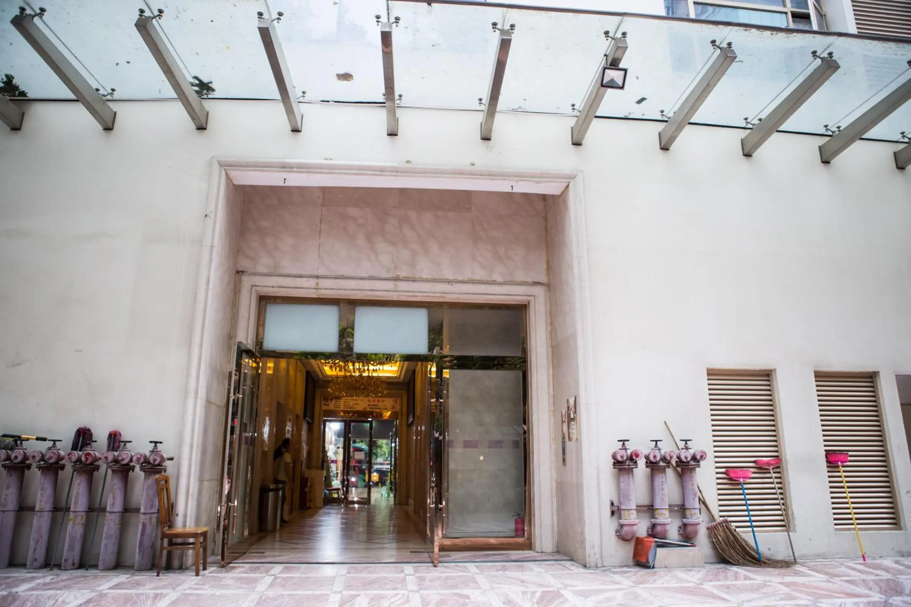 Property building in WAIFIDEN Guangzhou HaiZhu Square WanYi Apartment Property building in WAIFIDEN Guangzhou HaiZhu Square WanYi Apartment