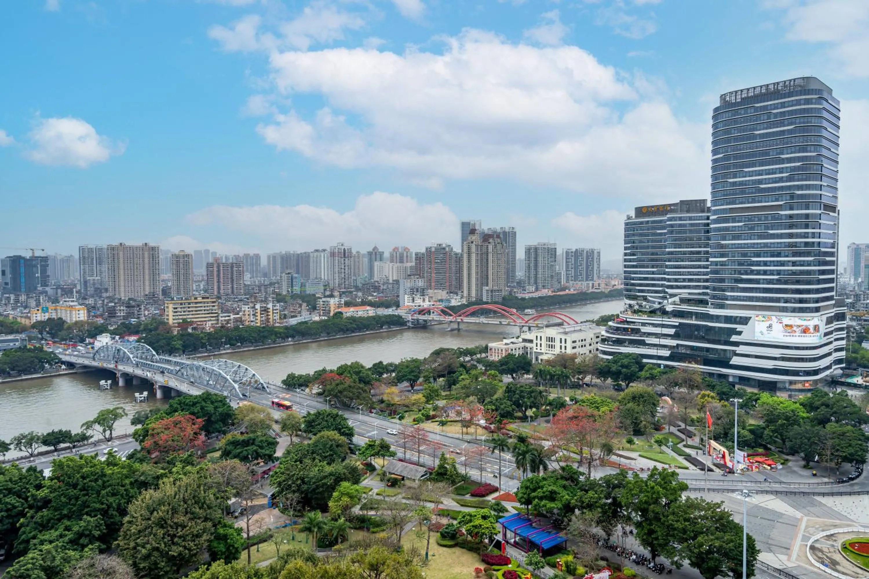 WAIFIDEN Guangzhou HaiZhu Square WanYi Apartment