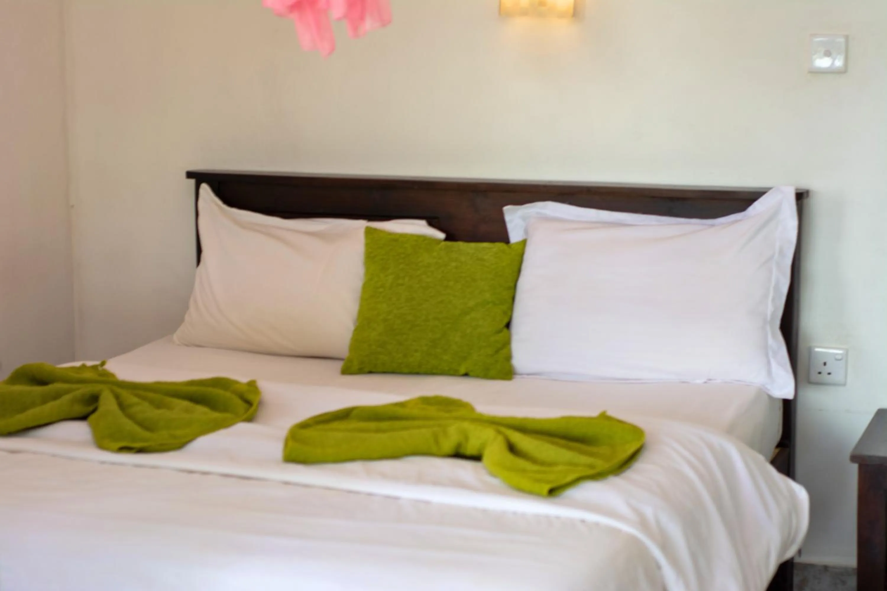 Bed in 9 Arch view rest inn