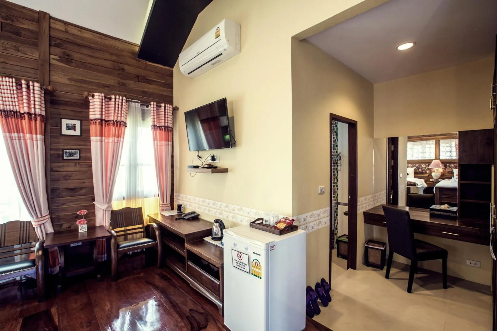 TV and multimedia in Buraphat Resort