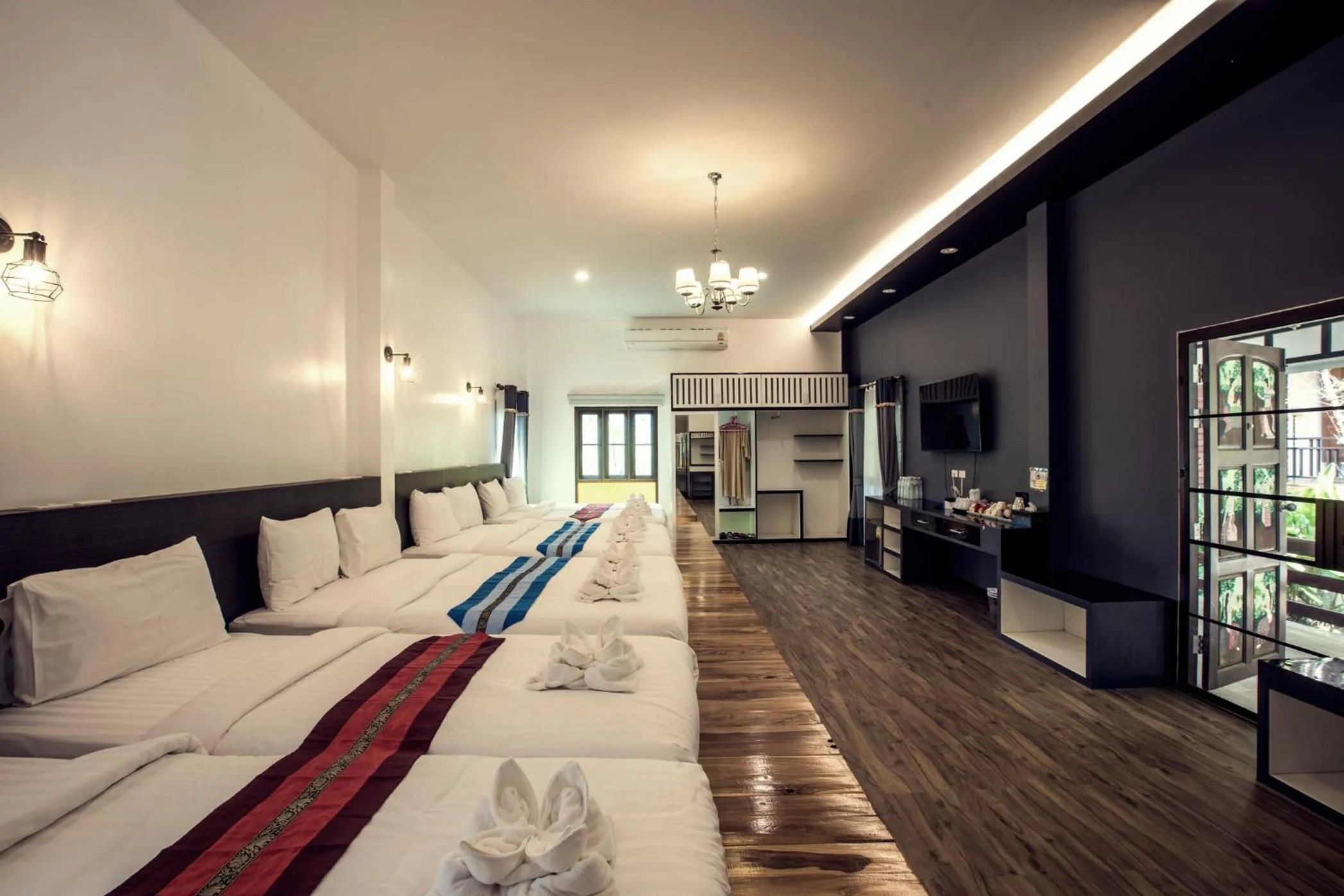 Bedroom, Bed in Buraphat Resort