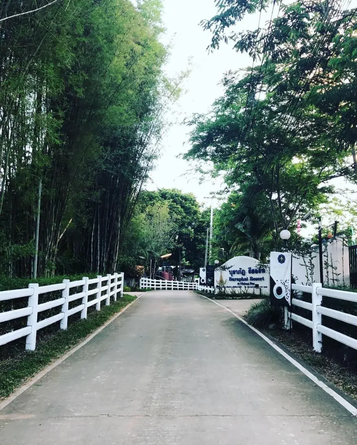 Property building in Buraphat Resort Property building in Buraphat Resort