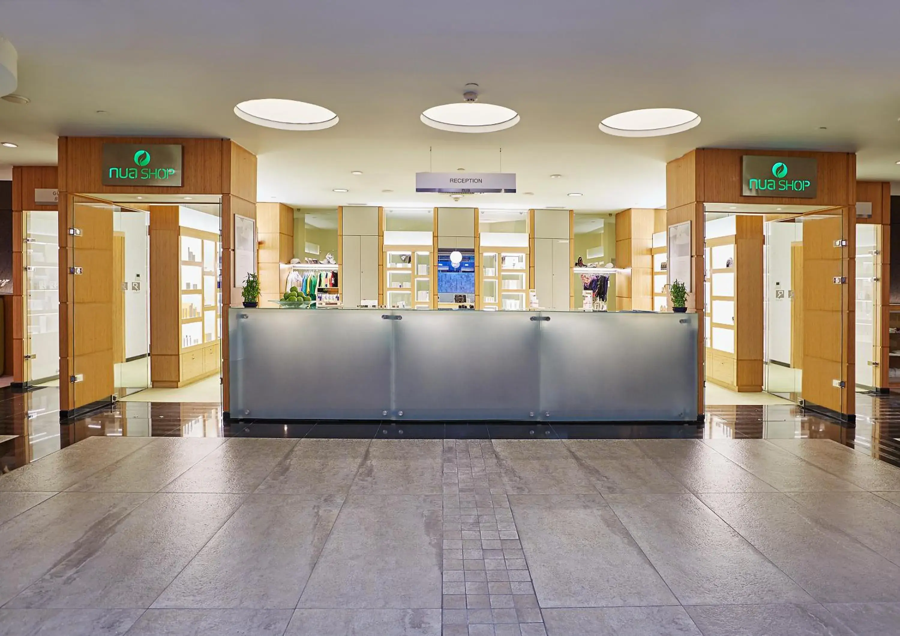Lobby or reception in Richmond Nua Wellness Spa - Adult Only Lobby or reception in Richmond Nua Wellness Spa - Adult Only