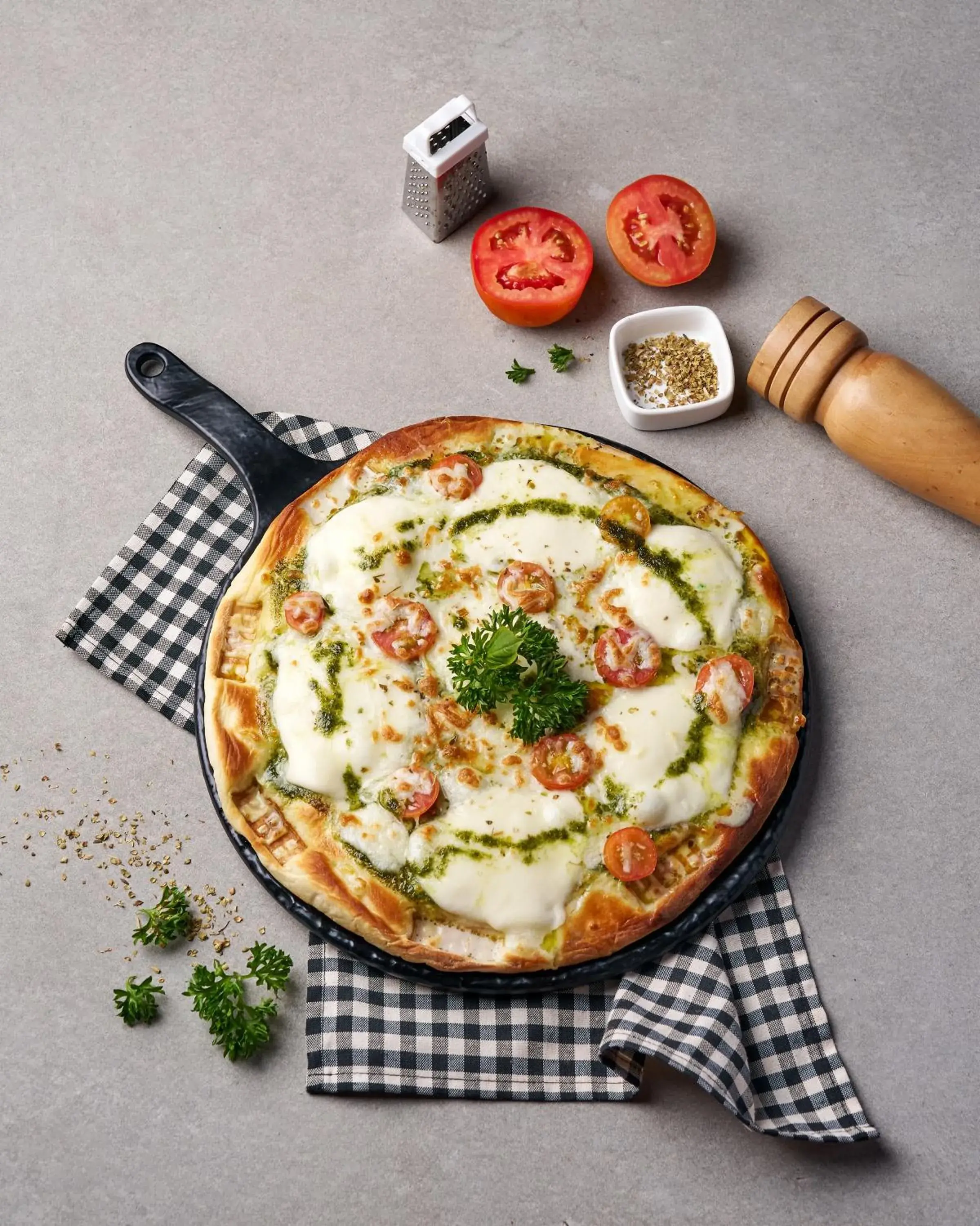 Food and drinks in Patong Bay Hill Food and drinks in Patong Bay Hill