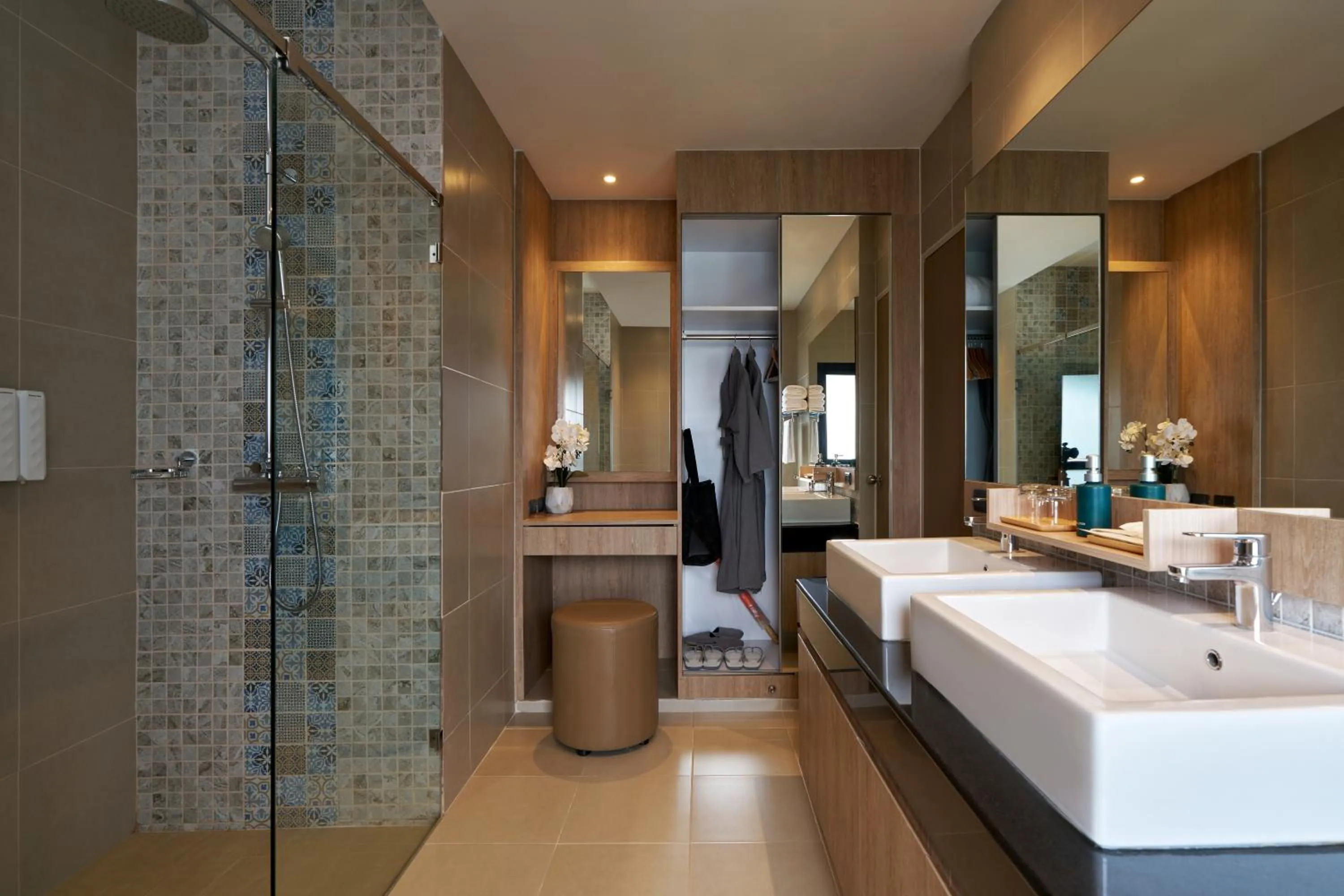Bathroom in Patong Bay Hill