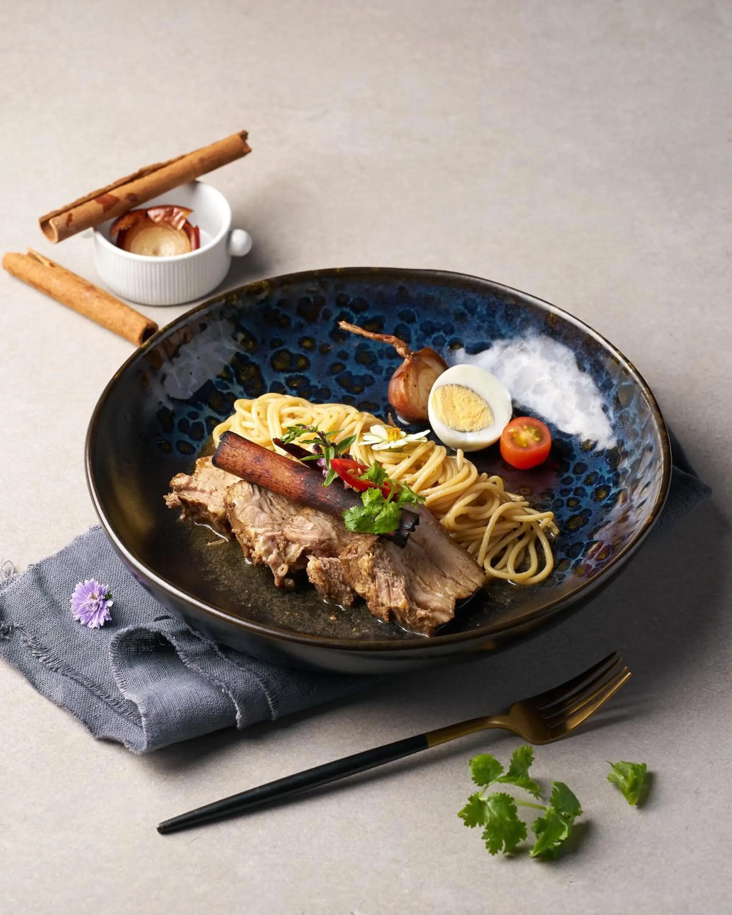 Restaurant/places to eat in Patong Bay Hill Restaurant/places to eat in Patong Bay Hill