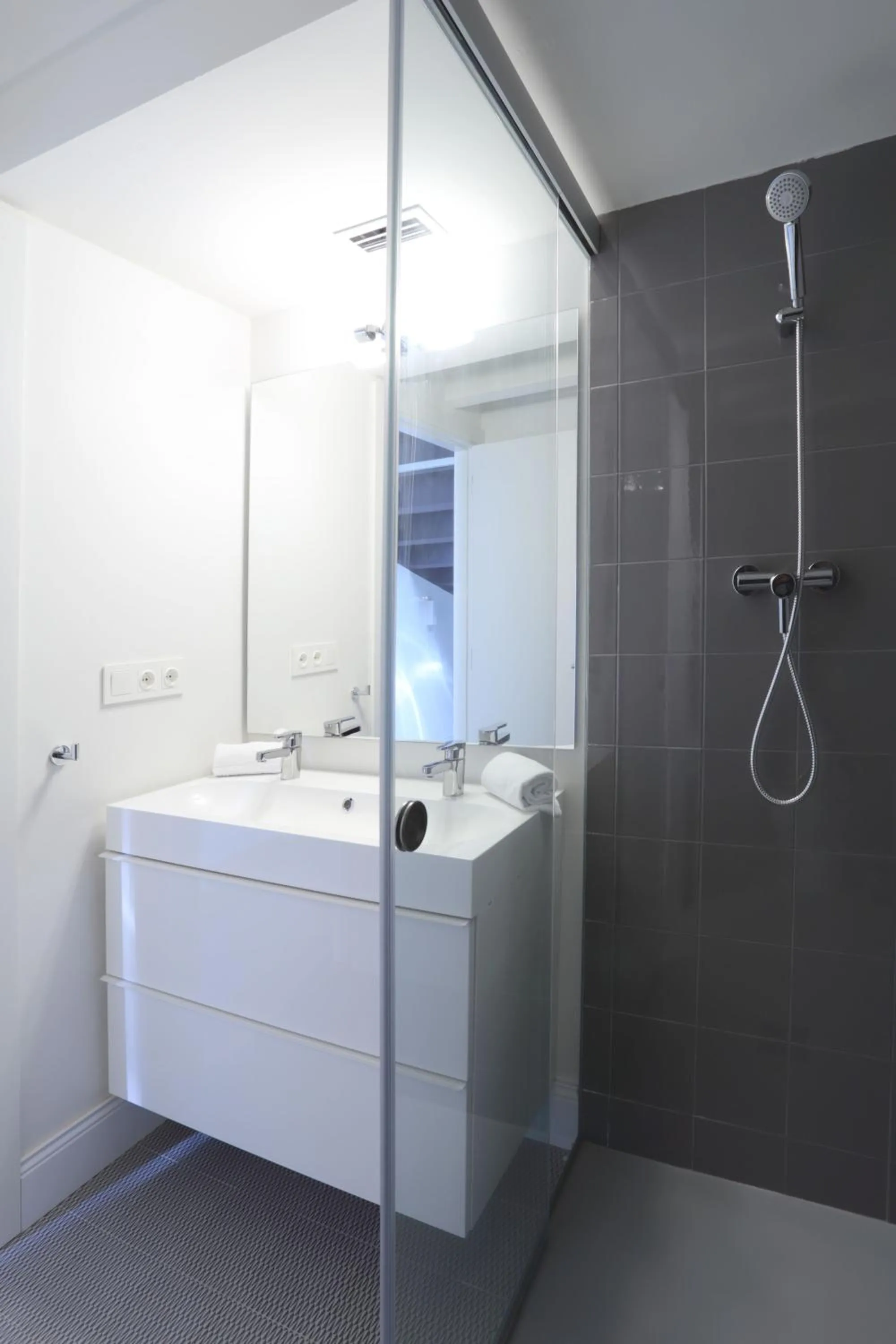 Bathroom in Apartaments Plaça Del Vi