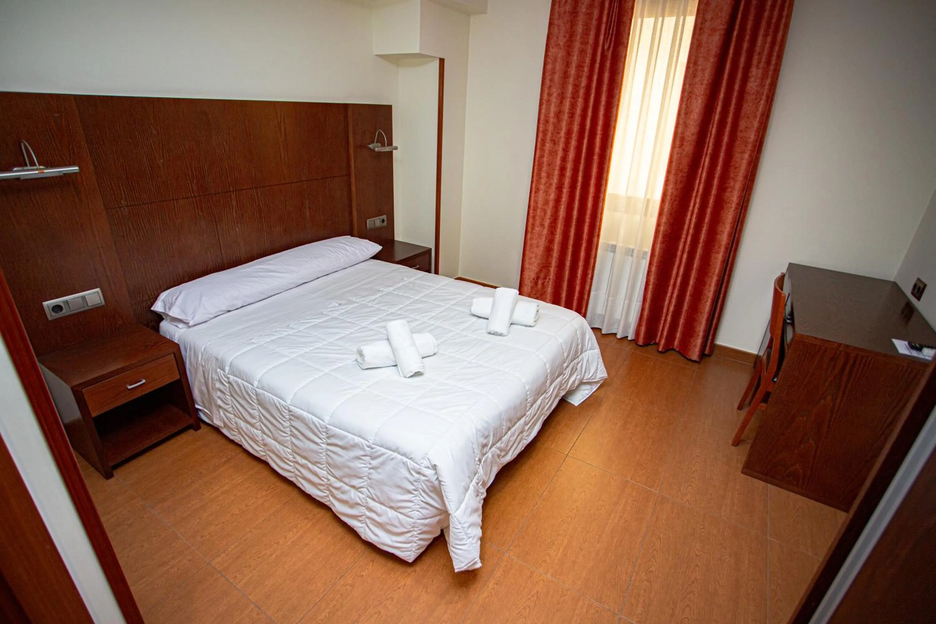 Bed in Hotel Villa De Cárcar