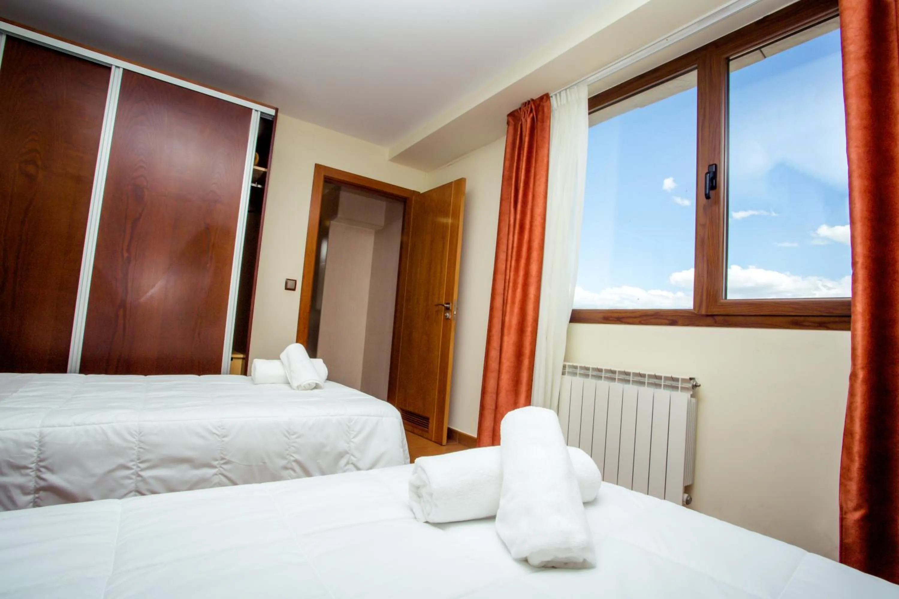 Bed in Hotel Villa De Cárcar