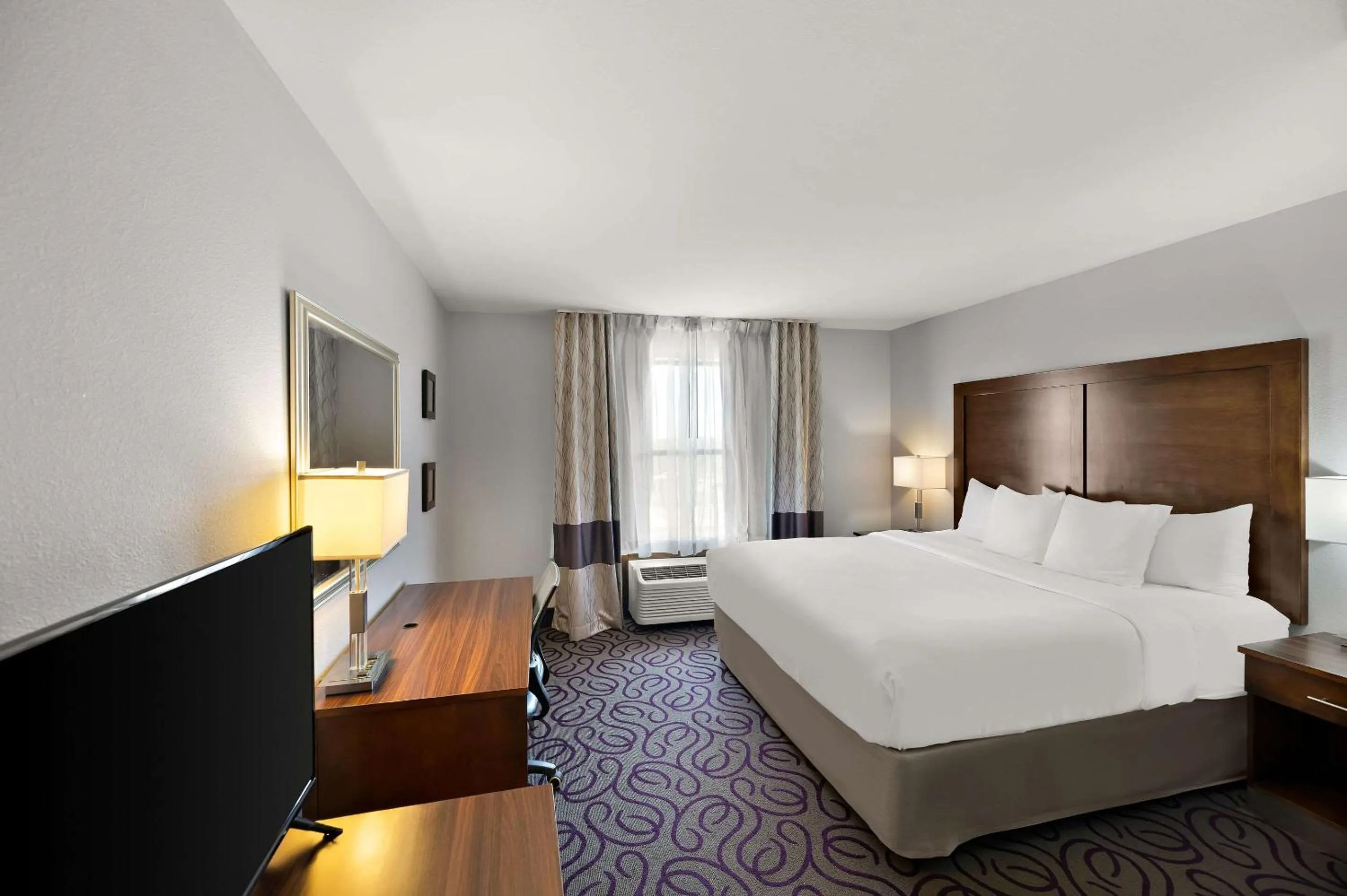 Bedroom, Bed in Comfort Inn & Suites Lovington