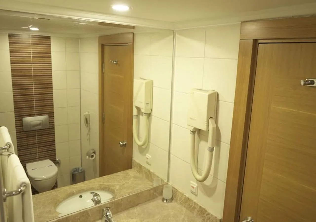Bathroom in Sırma Hotel - All Inclusive