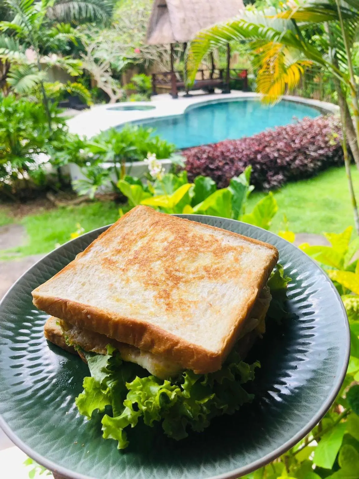 Restaurant/places to eat in Lullaby Bungalows